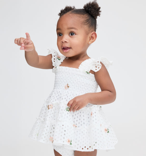 The Baby Ellie Nap Dress - White Daisy Eyelet – Hill House Home