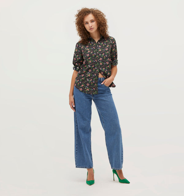 Gabriella wears a size XS in the Multi Berry Crepe color: Multi Berry Crepe