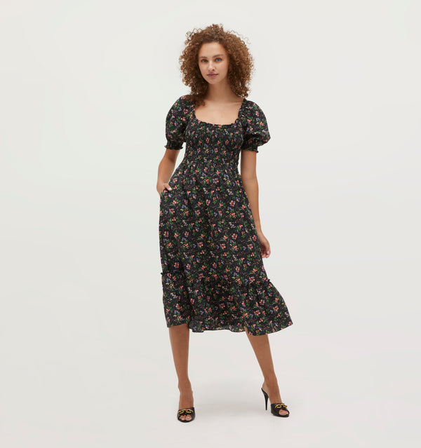 Gabriella wears a size XS in the Multi Berry color: Multi Berry Crepe