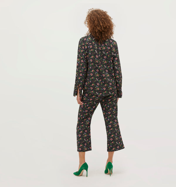 Gabriella wears a size XS in the Multi Berry Crepe color: Multi Berry Crepe