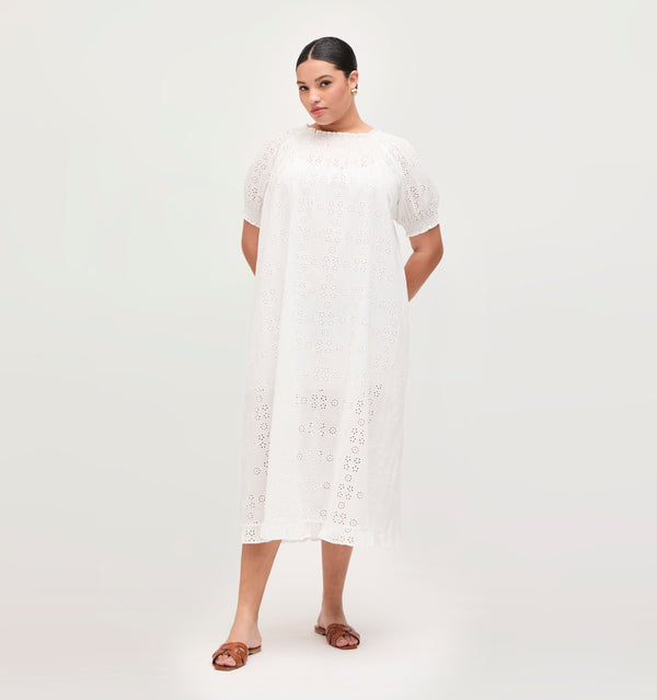 Hayley wears a size XL in the White Eyelet color: White Eyelet