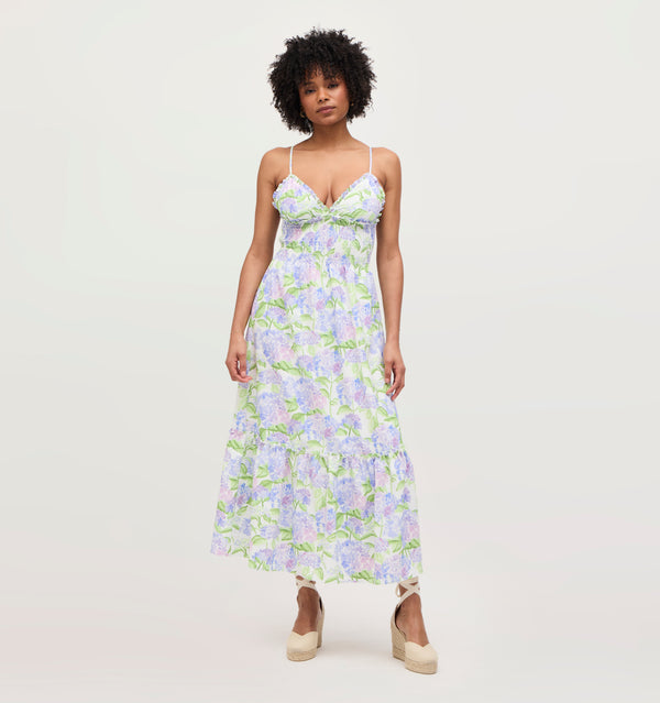 Na’Jeen wears a size S in the Blue Hydrangea Crepen color: Blue Hydrangea Crepe