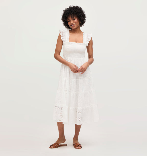 Na’Jeen wears a size S in the White Eyelet color: White Eyelet