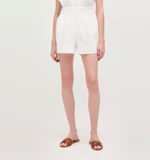 Lillian wears a size XS in the White Eyelet color: White Eyelet