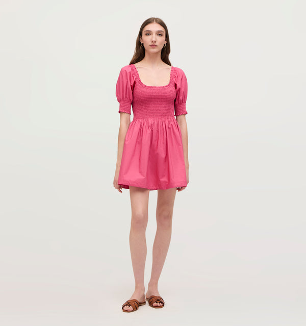 Lillian wears a size XS in the Lipstick Pink Cotton color: Lipstick Pink Cotton