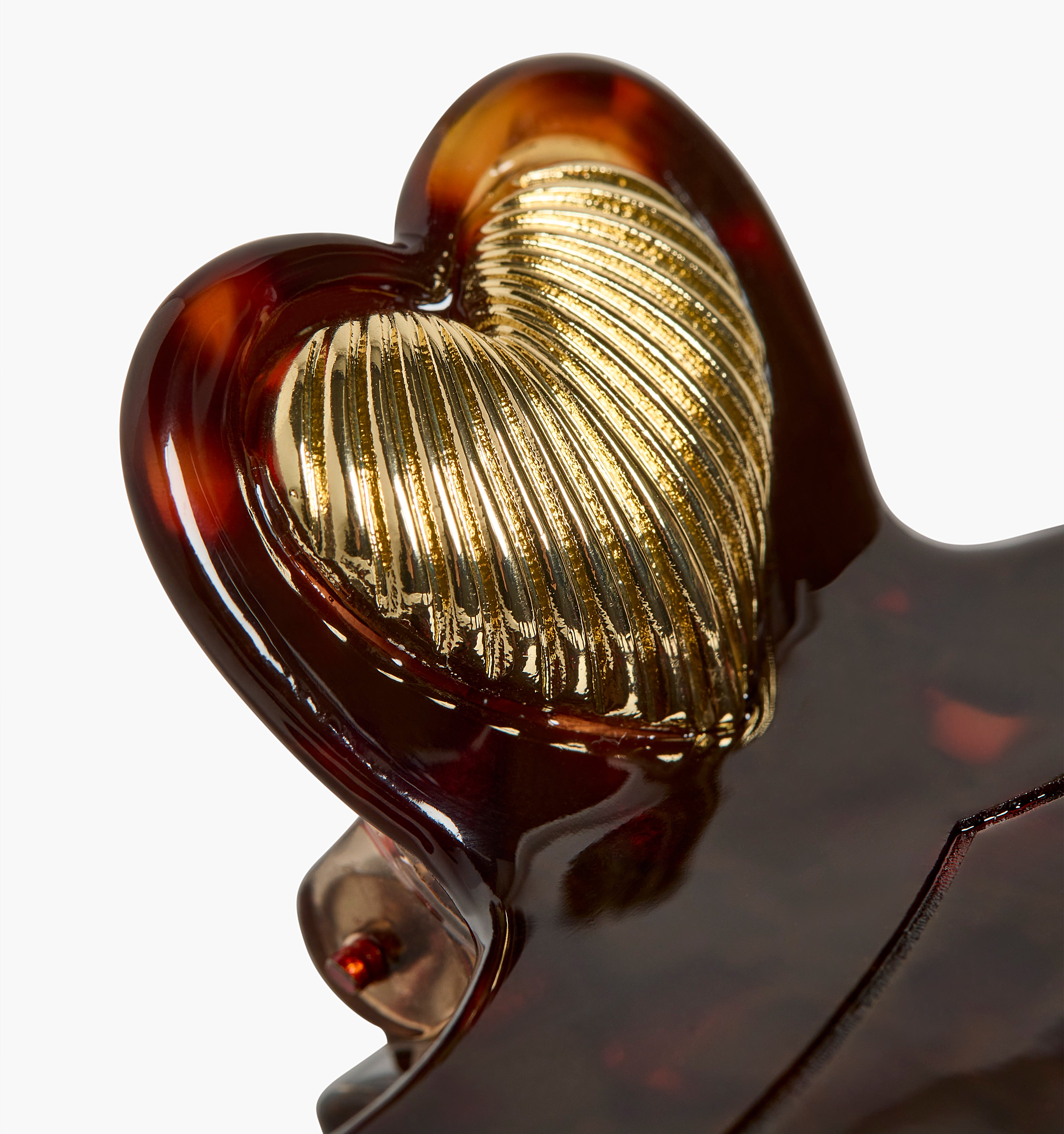 The Heart Claw Clip in Tortoise color: Tortoise