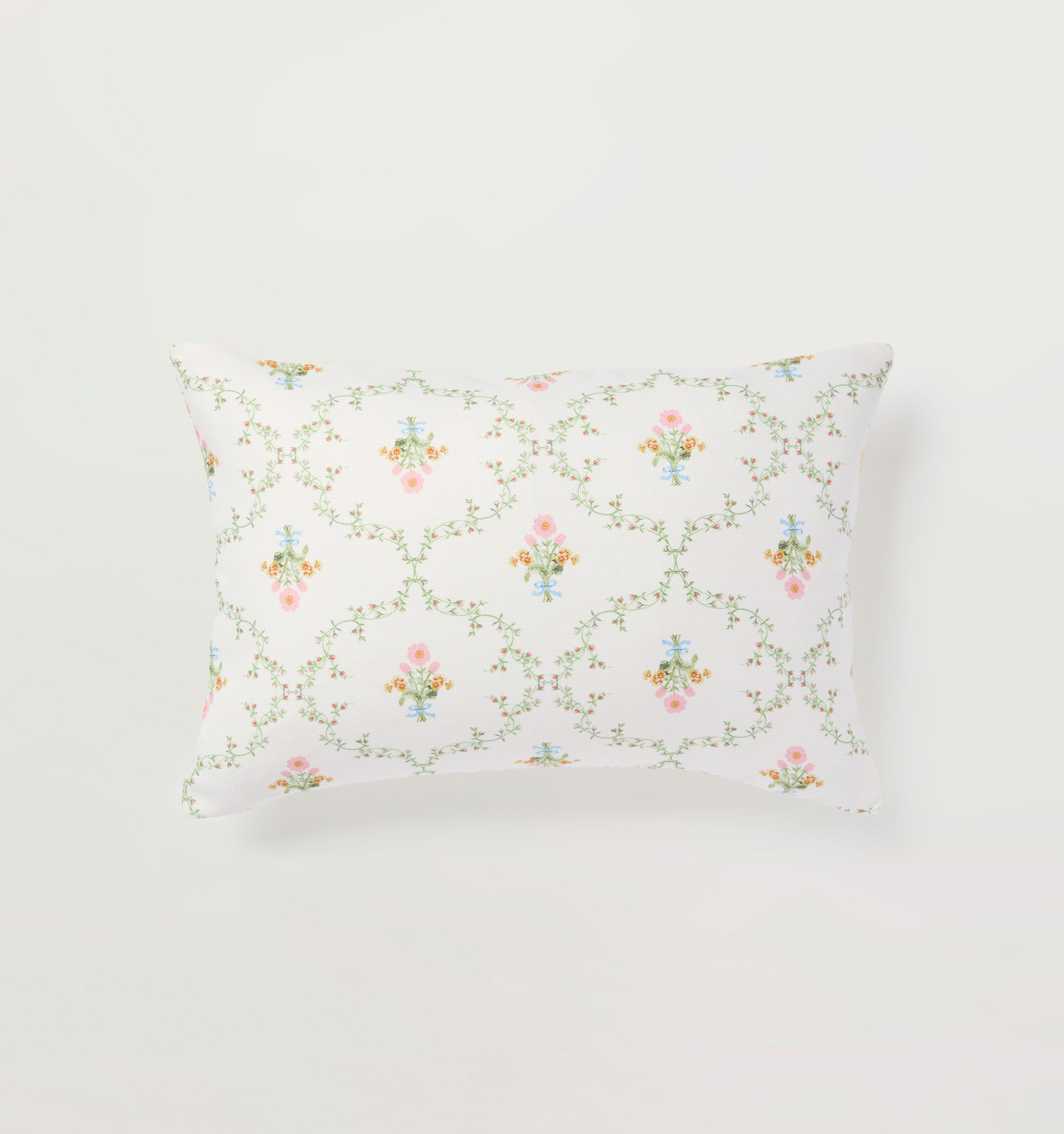 The Perry Lumbar Throw Pillowcase - Pastel Trellis