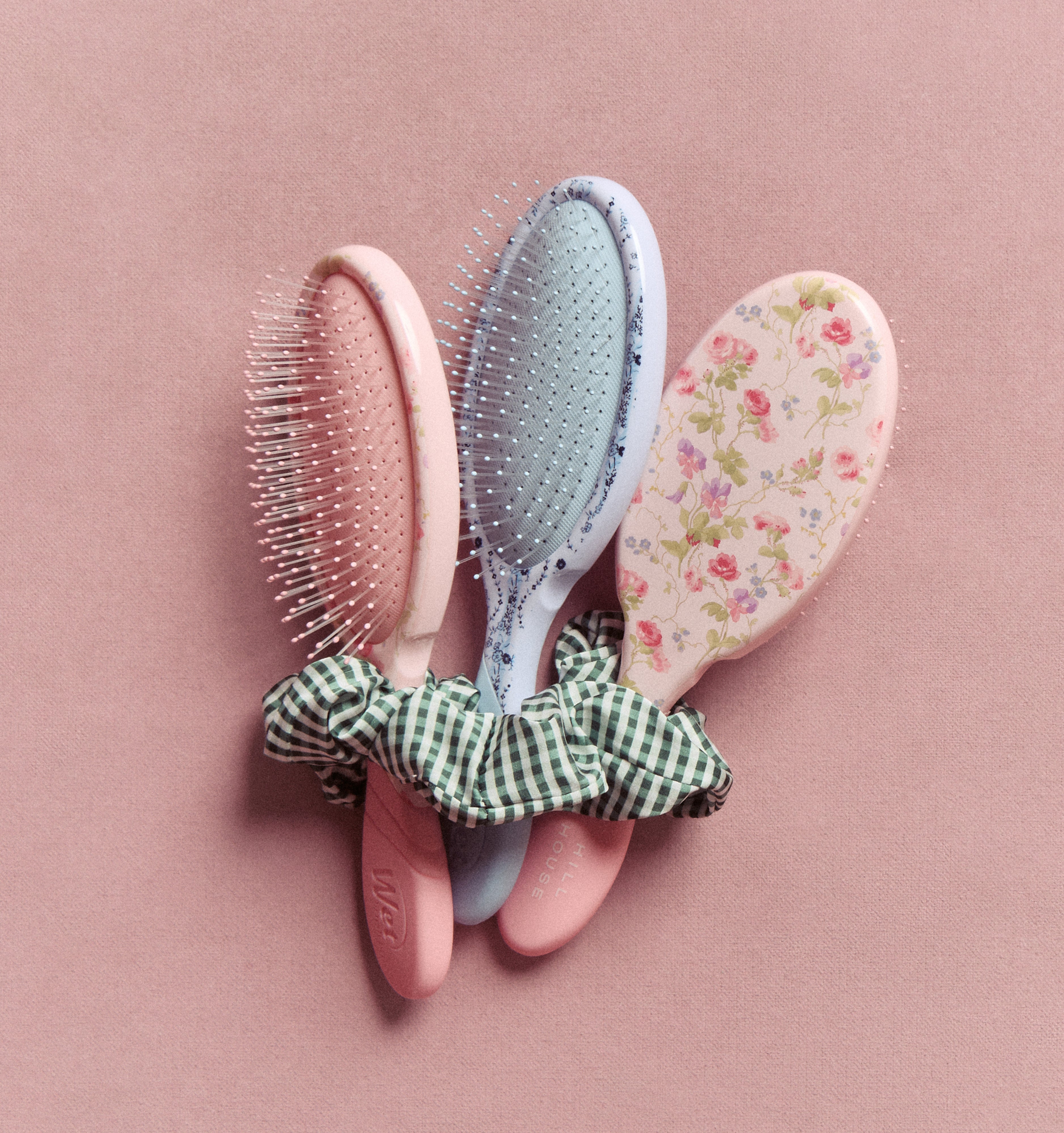 The Hill House x Wet Brush Pro Detangler Brush - Pink Floral