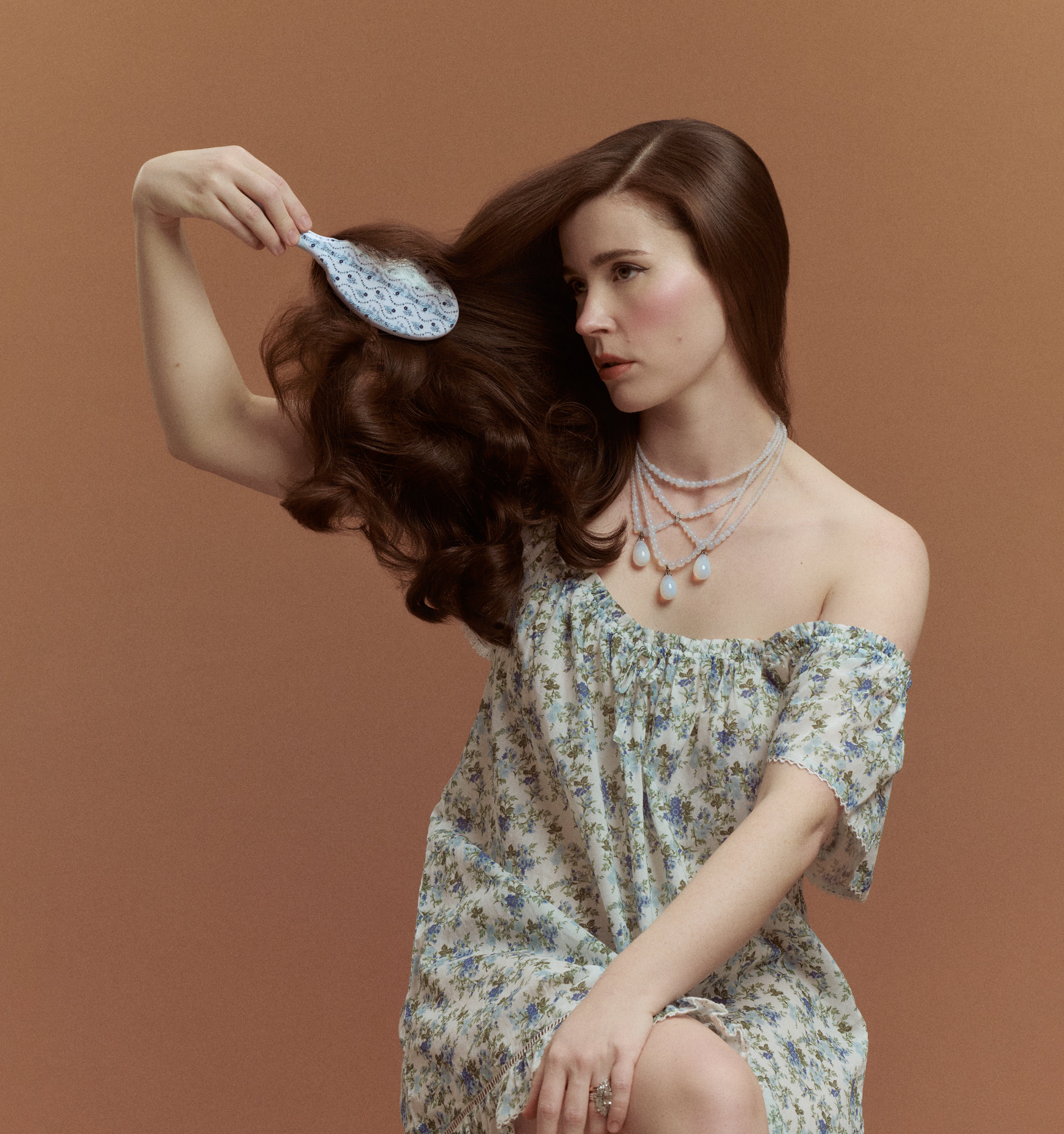 The Hill House x Wet Brush Pro Detangler Brush - Blue Vine Stripe