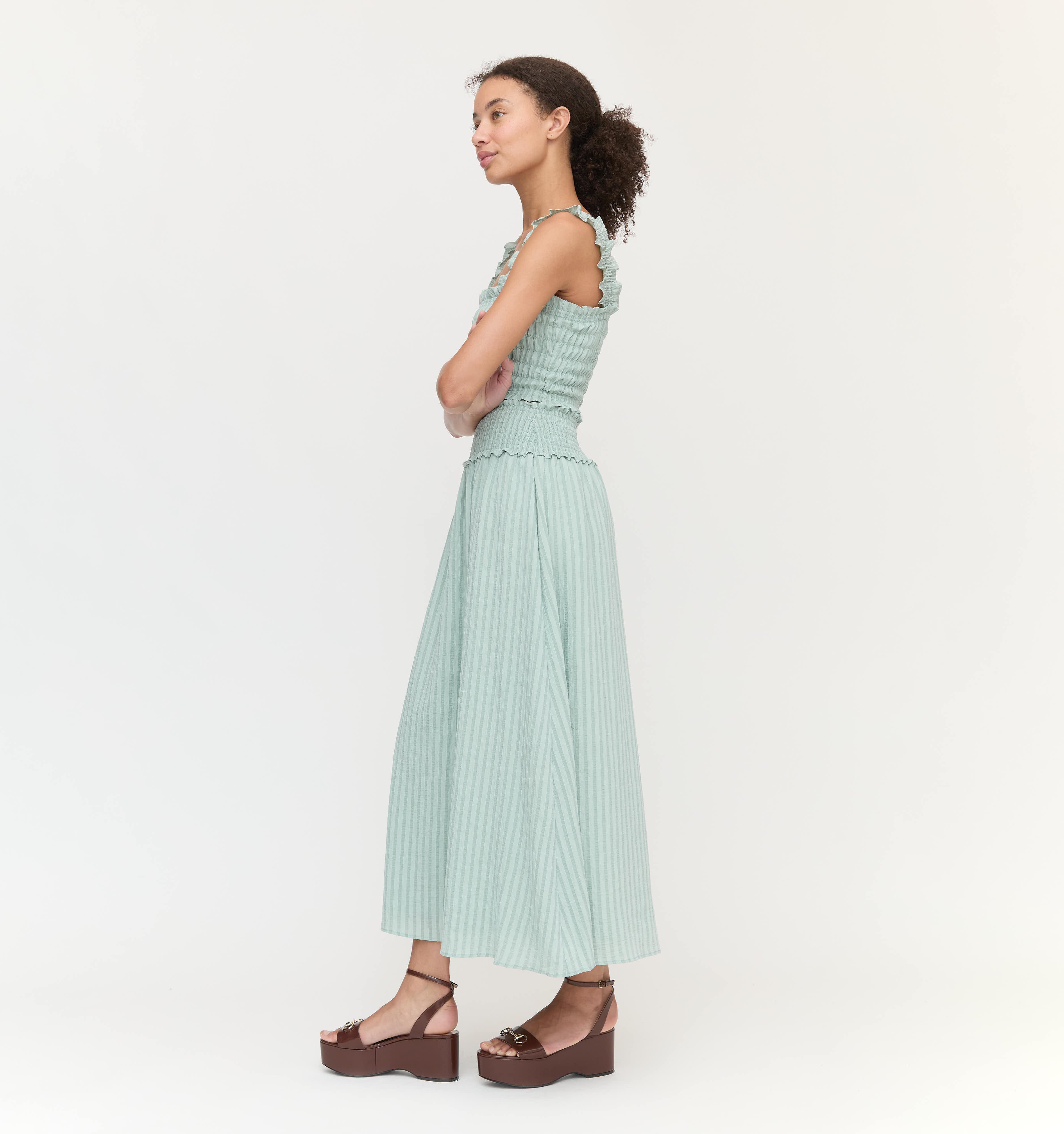 The Delphine Nap Skirt - Sage Green Tonal Seersucker