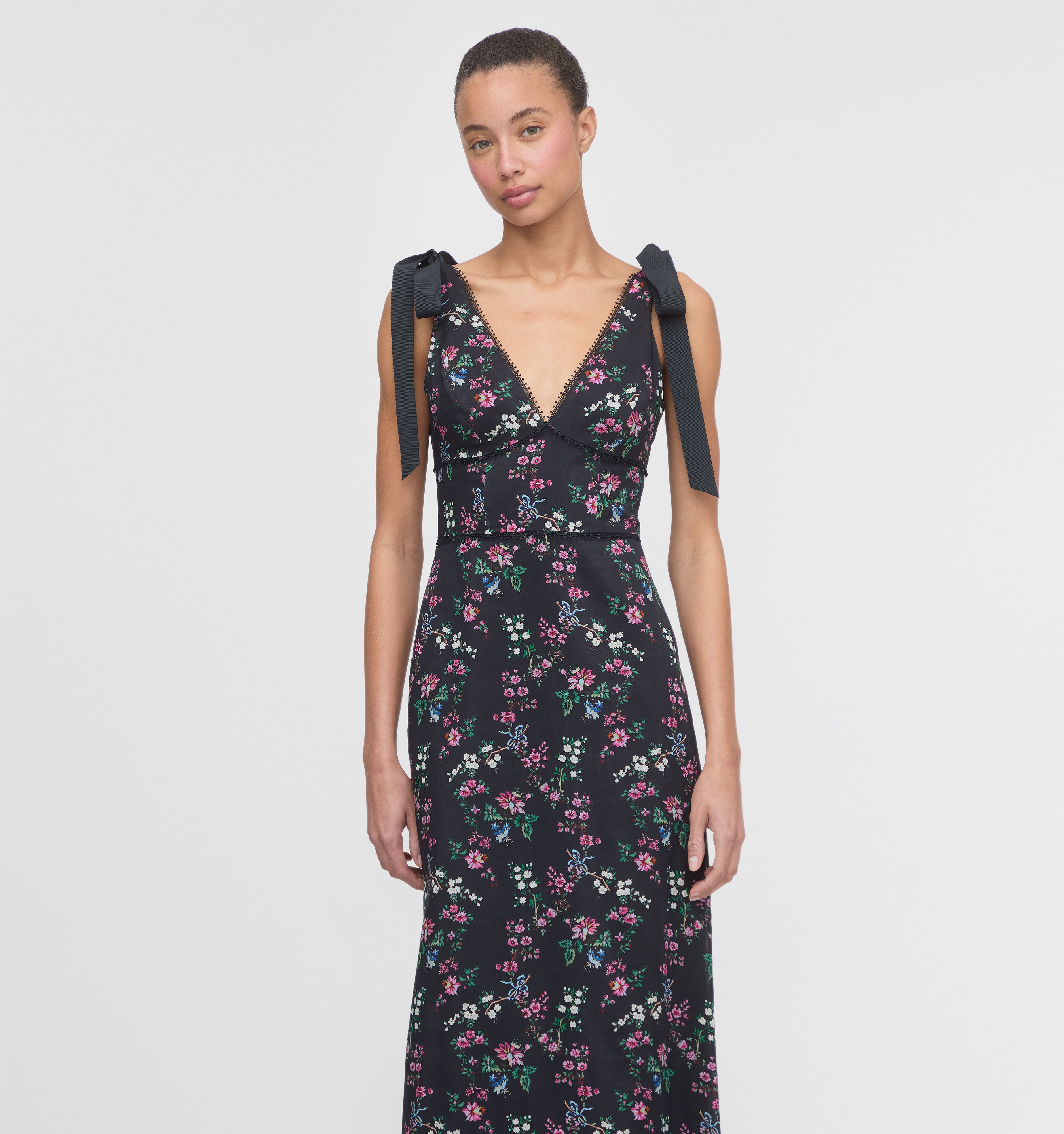 The Cassie Dress - Navy Scallop Bow Chintz