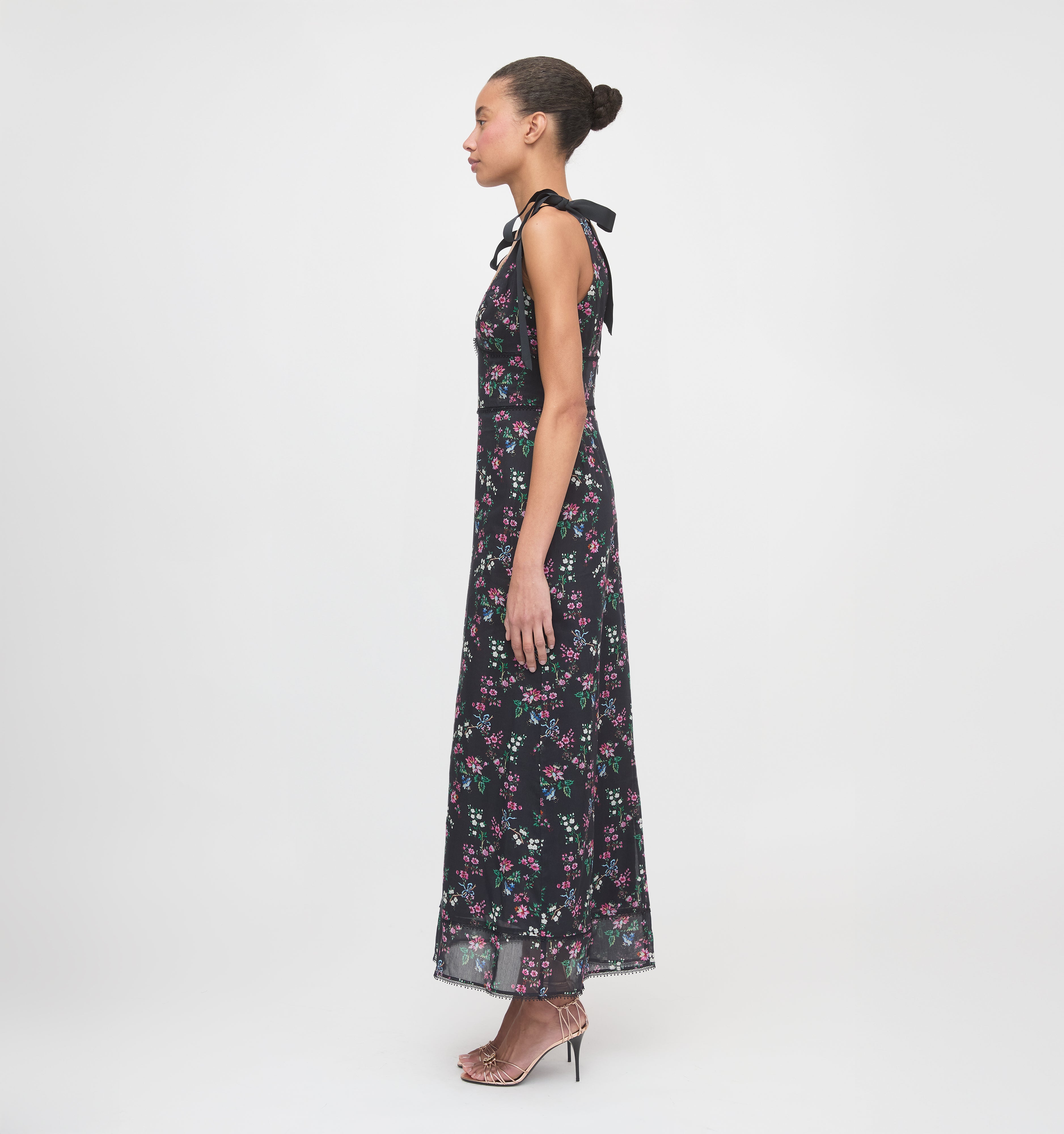 The Cassie Dress - Navy Scallop Bow Chintz