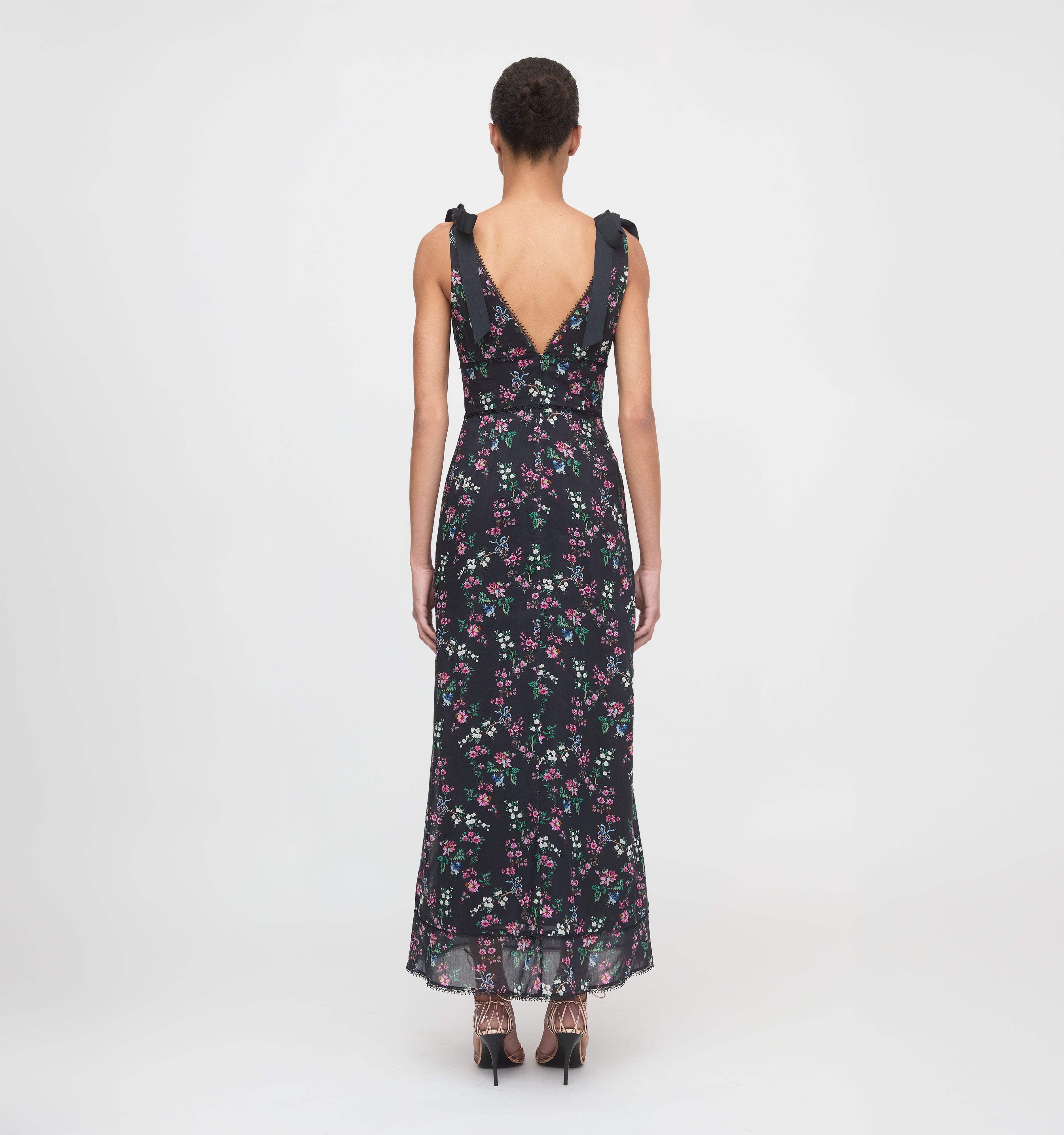 The Cassie Dress - Navy Scallop Bow Chintz