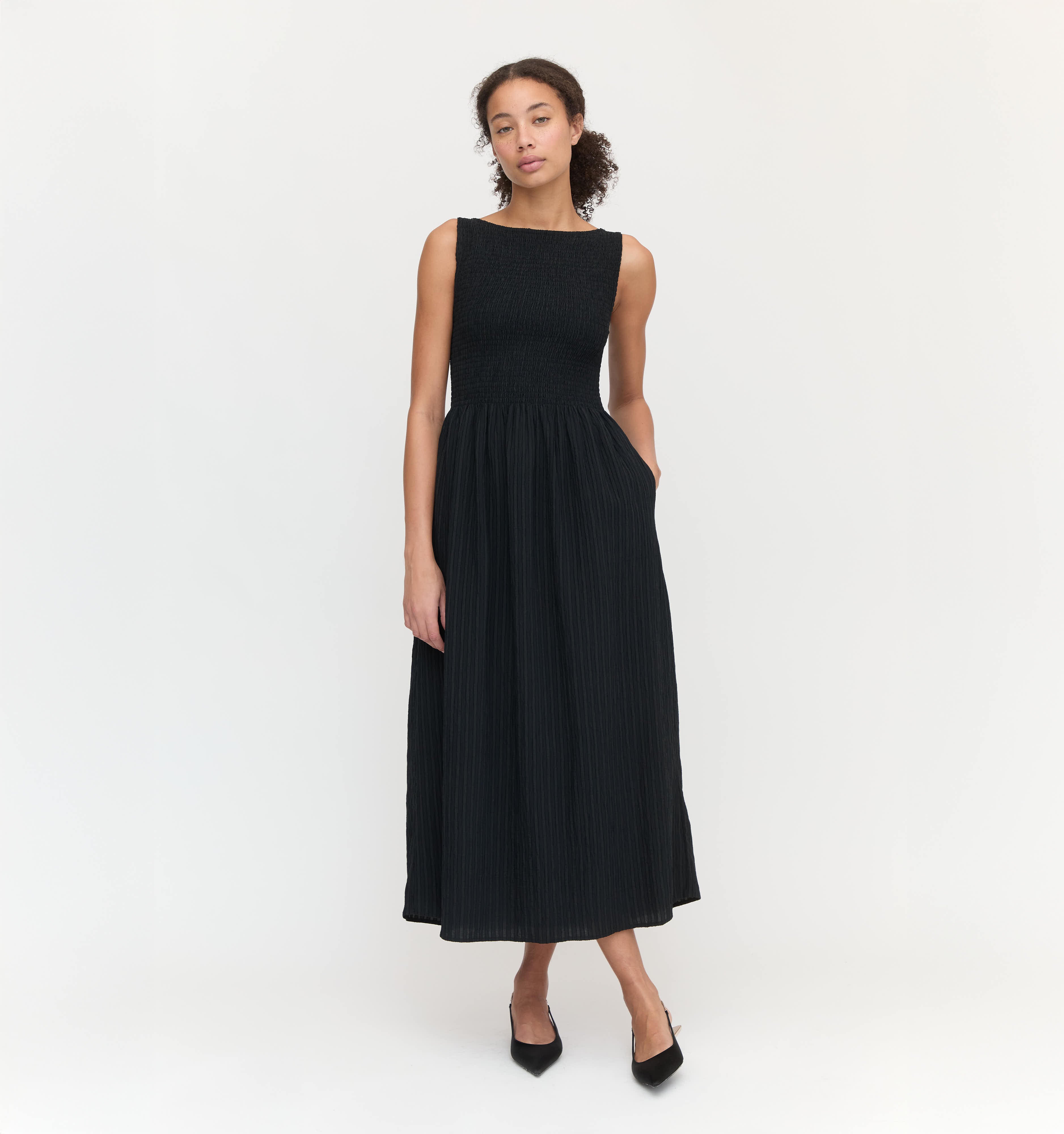 The Cosima Nap Dress - Black Tonal Seersucker