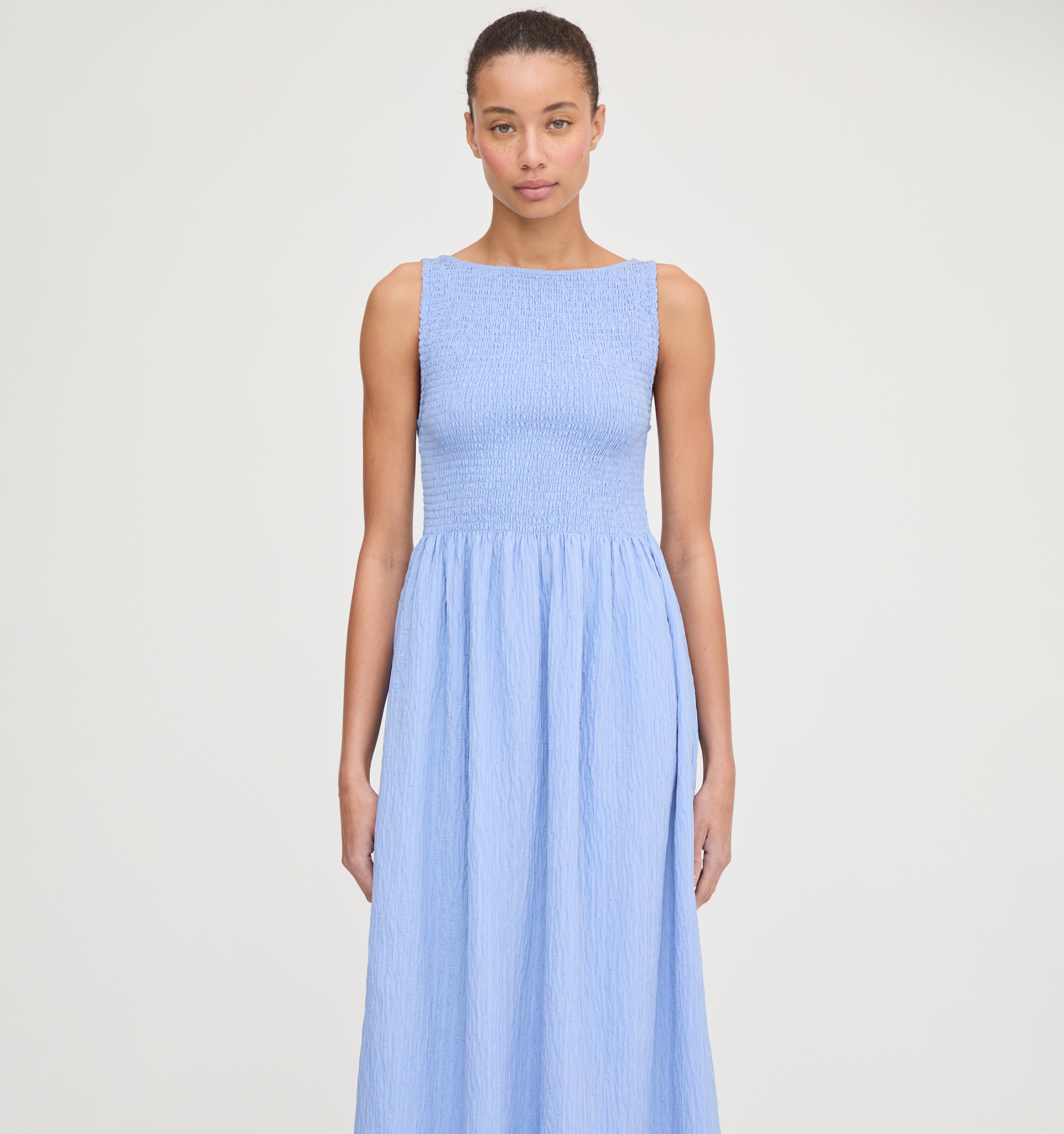 The Cosima Nap Dress - Bluebird Tonal Seersucker