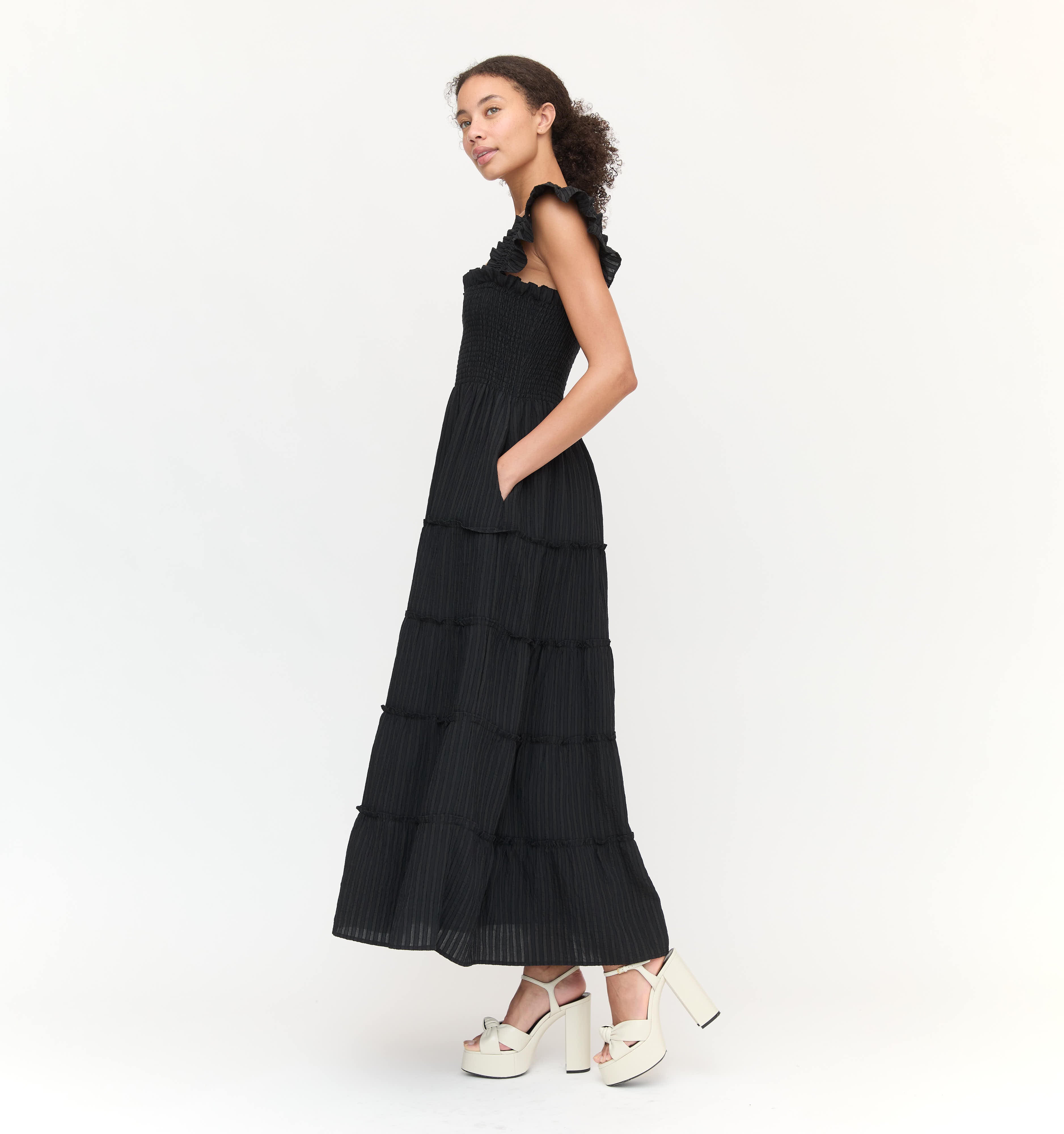 The Ellie Maxi Nap Dress - Black Tonal Seersucker