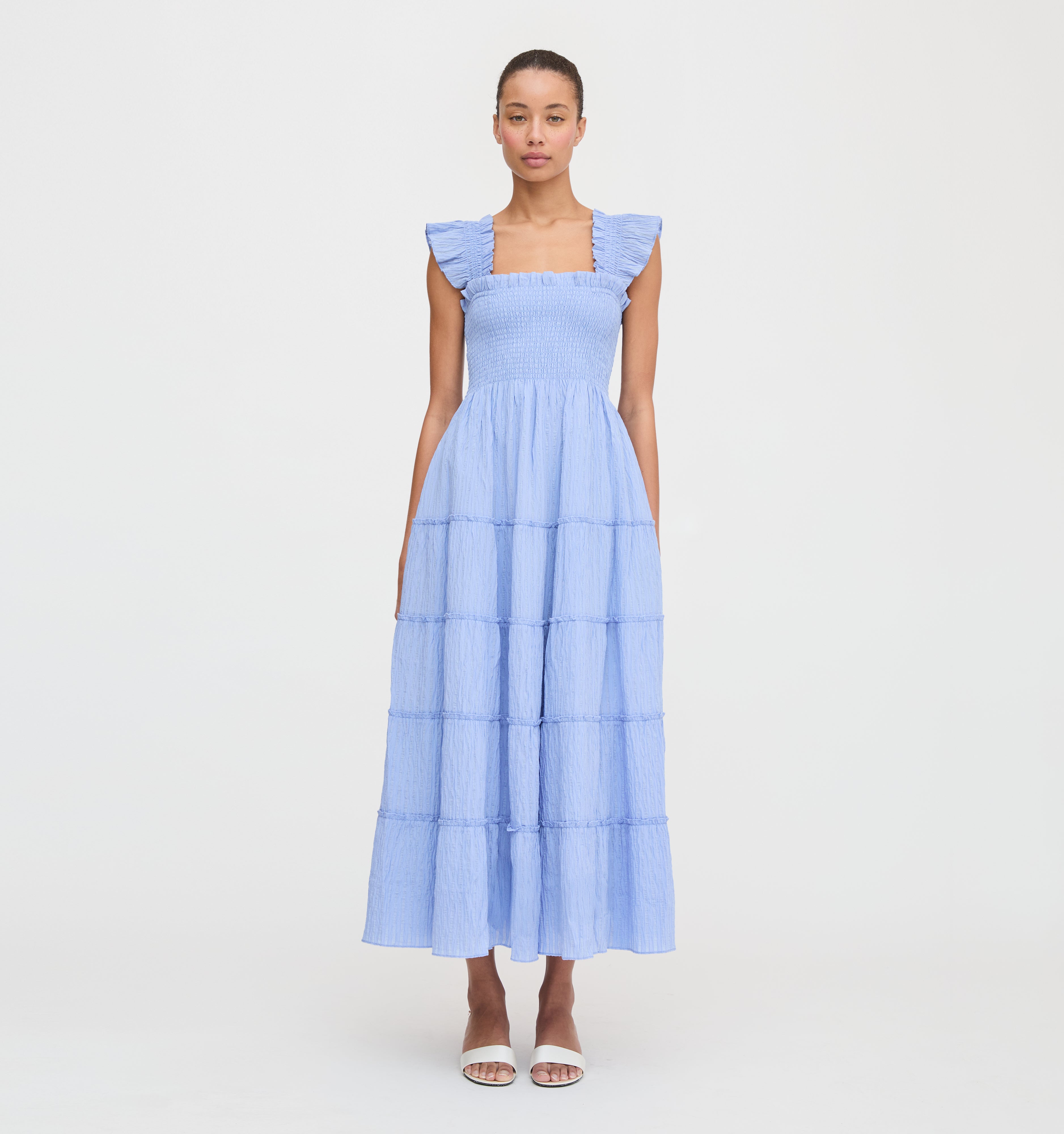 The Ellie Maxi Nap Dress - White Tonal Seersucker – Hill House Home