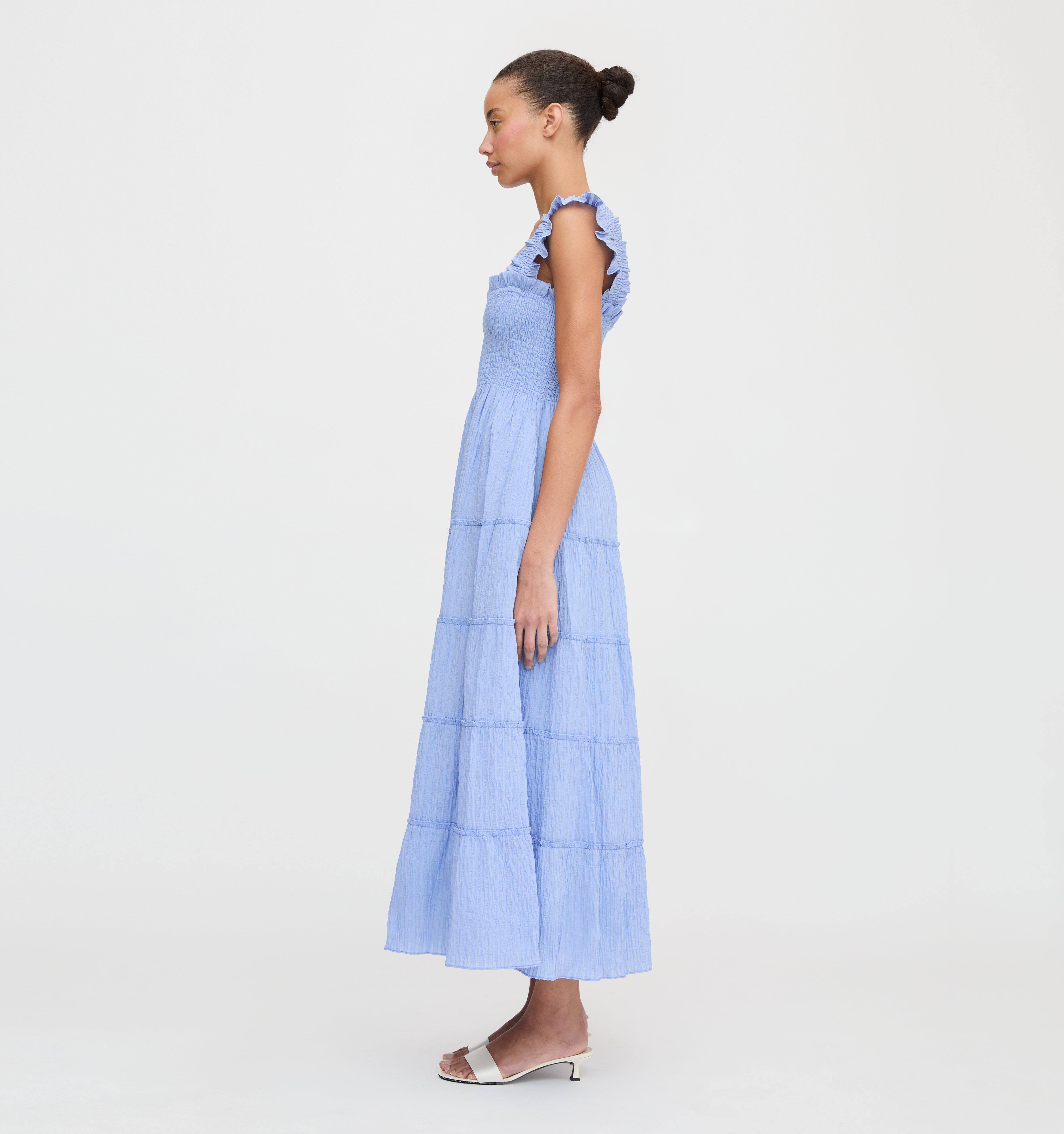 The Ellie Maxi Nap Dress - White Tonal Seersucker – Hill House Home