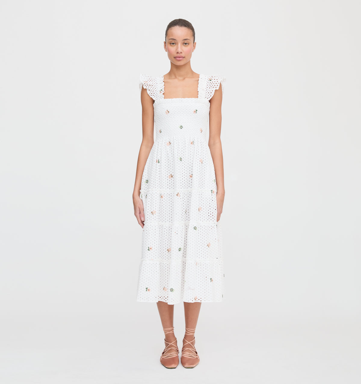 The Ellie Nap Dress - White Daisy Eyelet