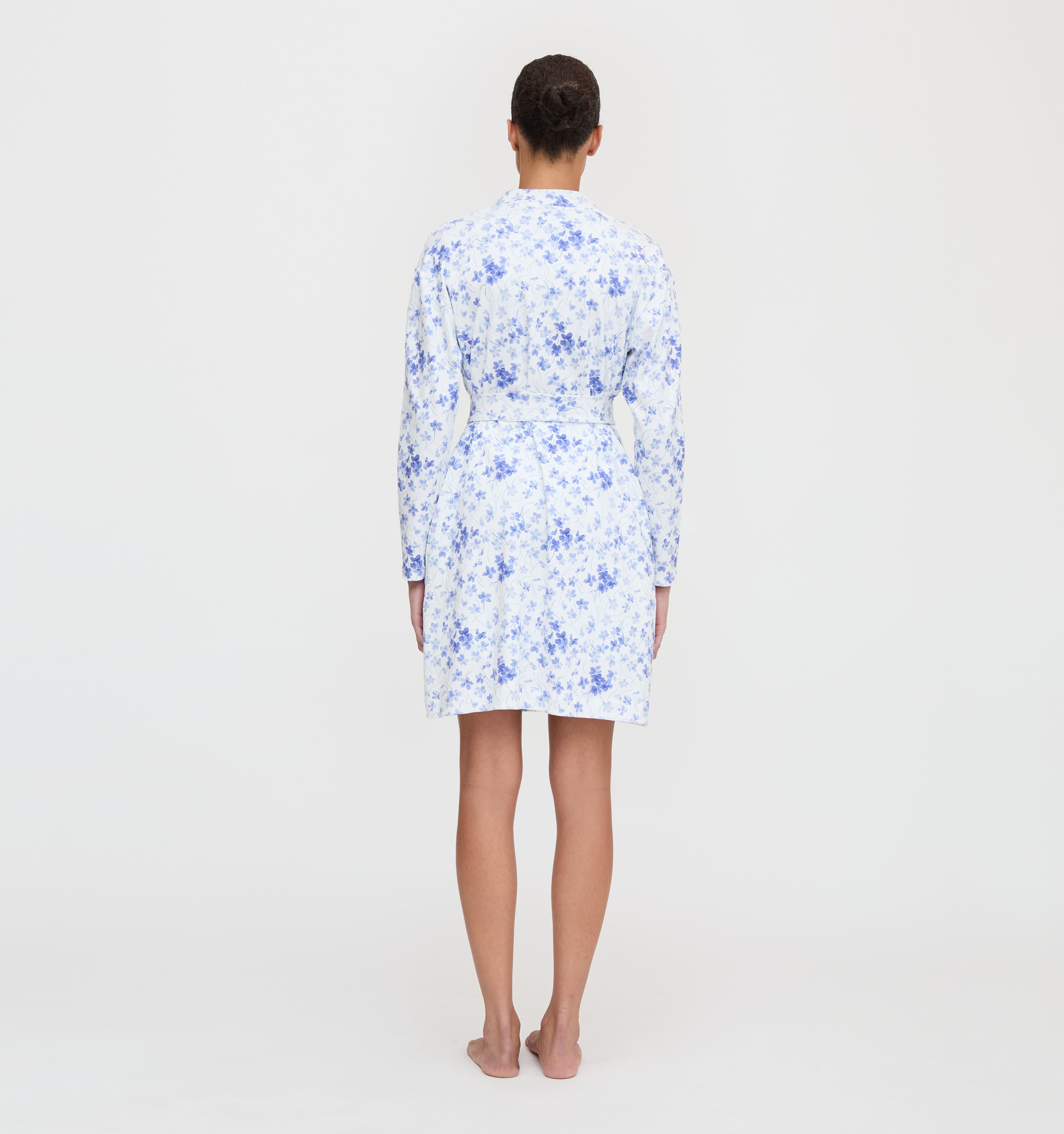 The Ivory Robe - Blue Sweet Peas