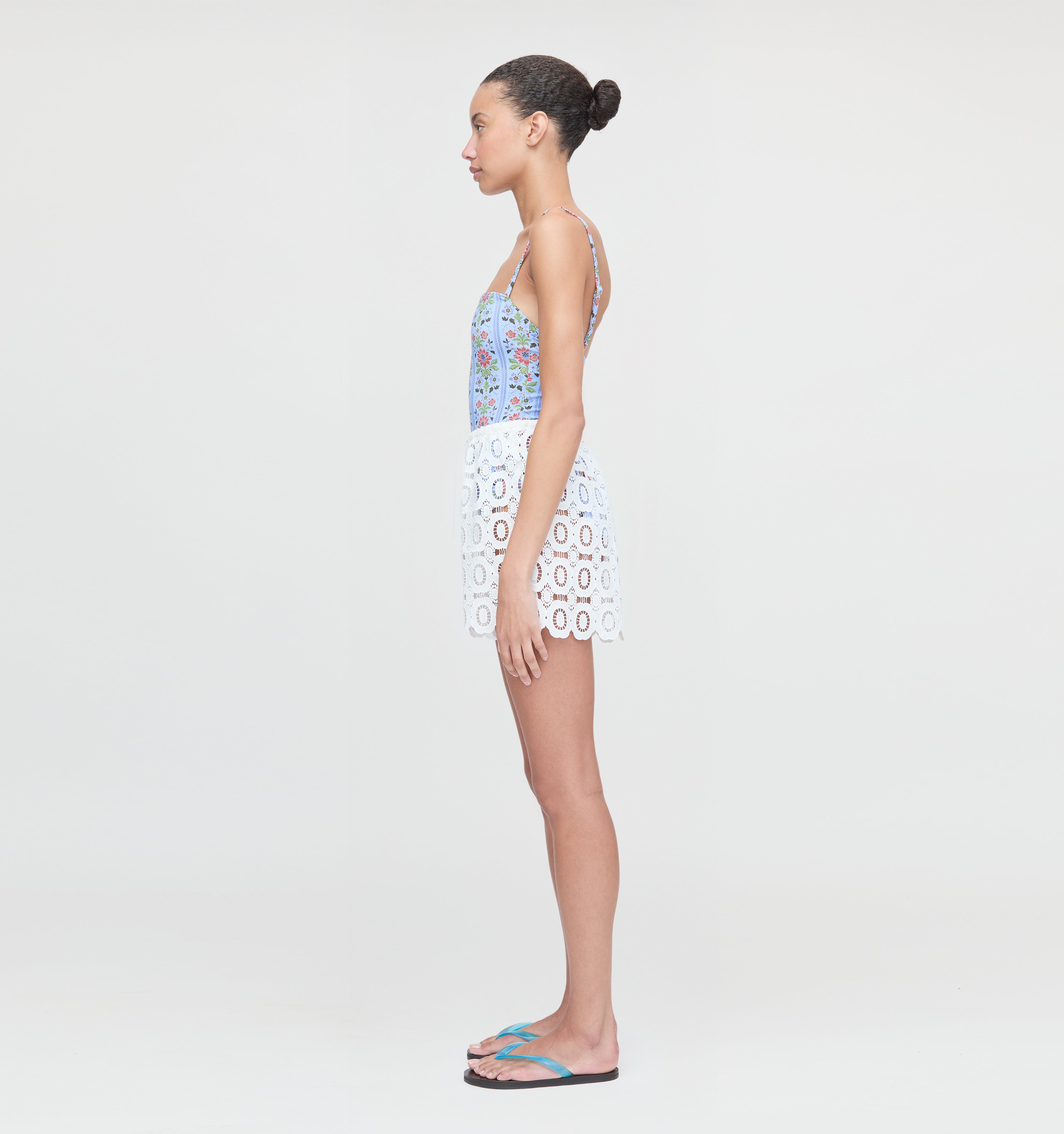 The Kaya Short - White Lace