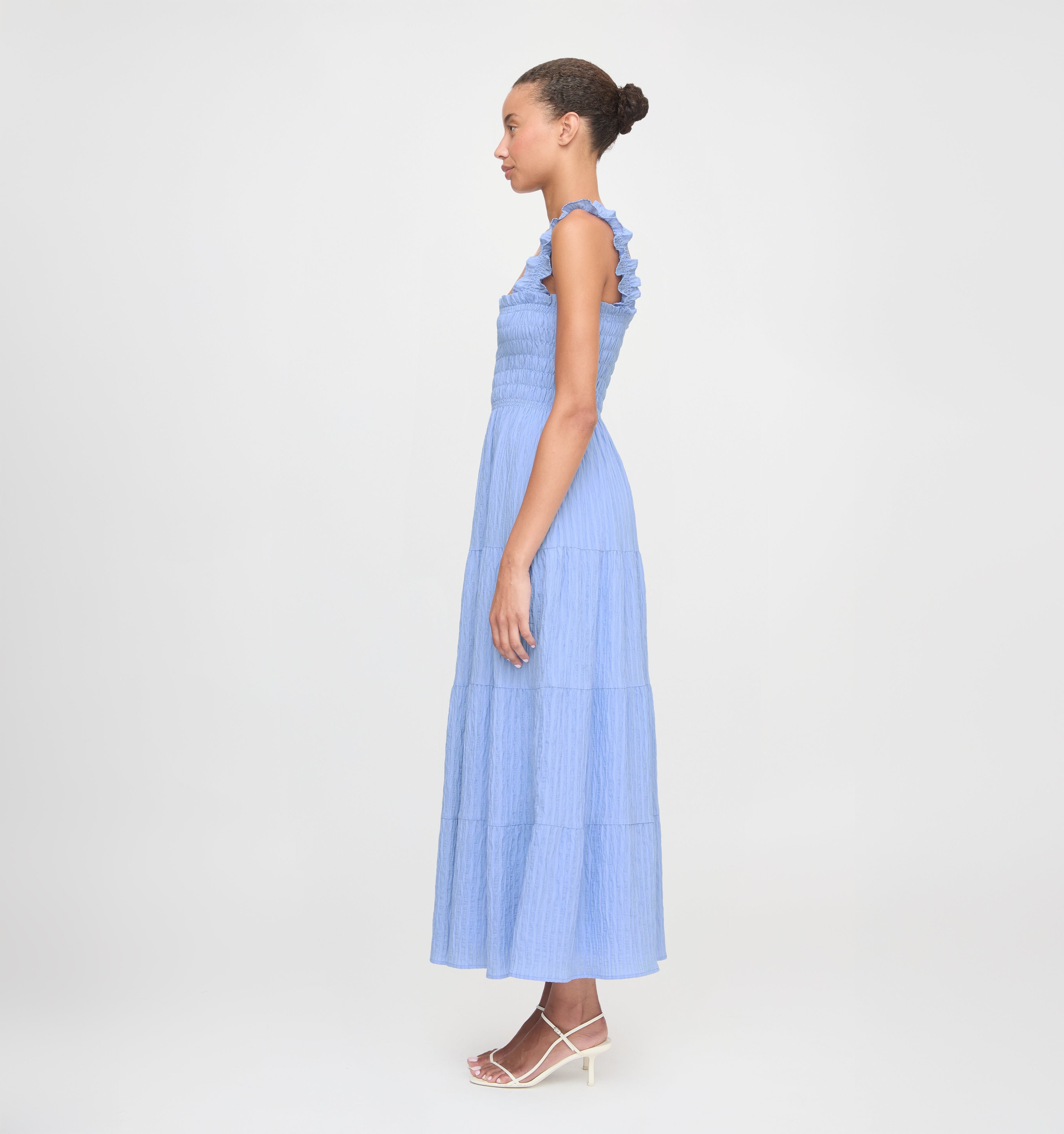 The Kimmy Nap Dress - Bluebird Tonal Seersucker – Hill House Home