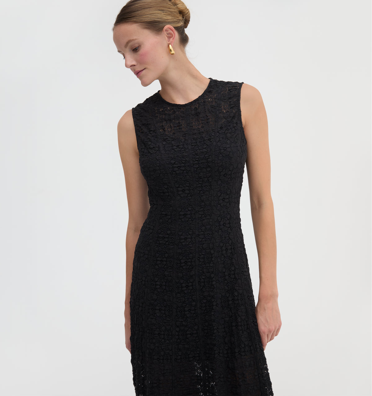 The Leanne Dress - Black Stretch Lace