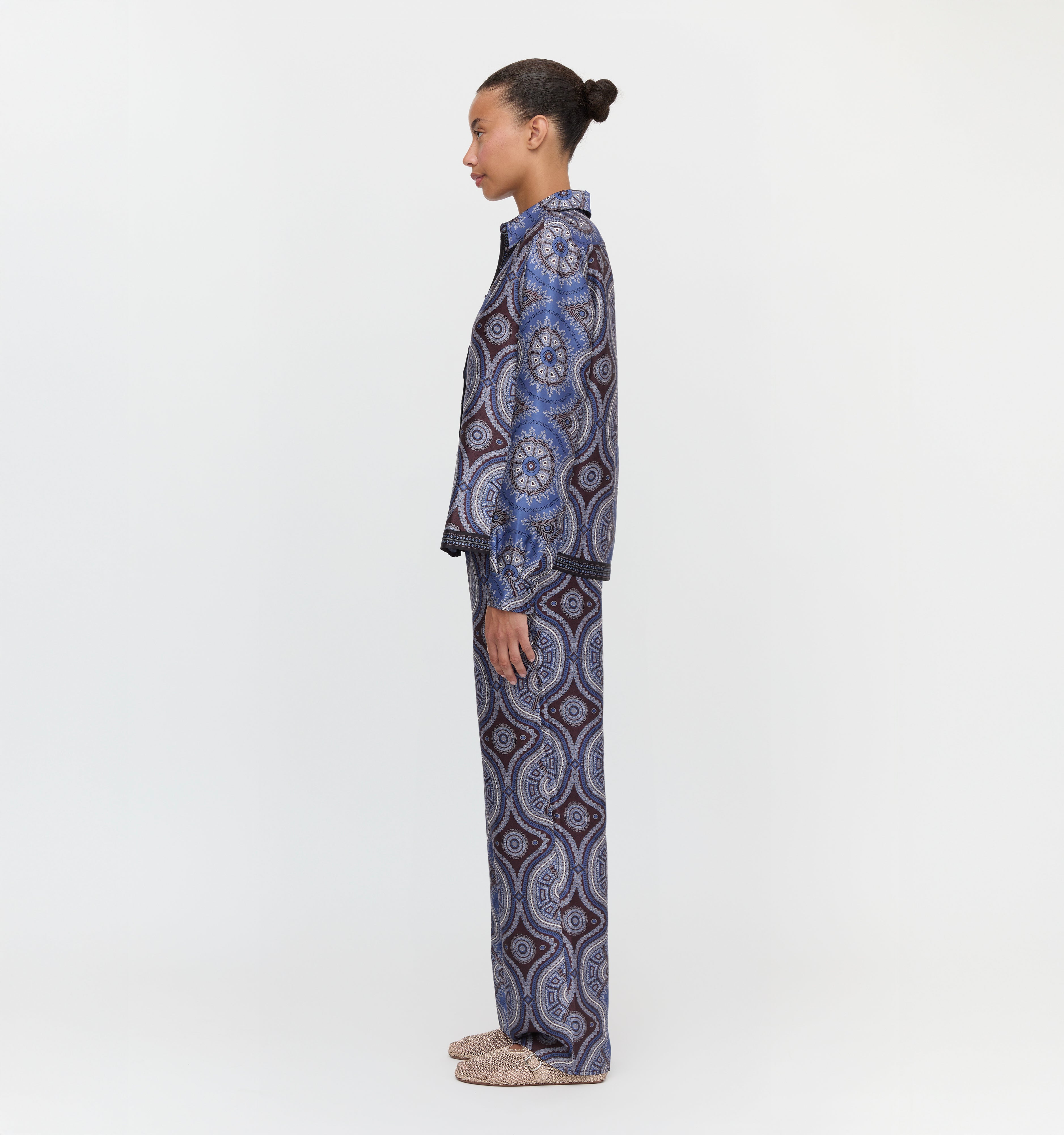 The Taylor Pant - Brown Cobalt Medallion – Hill House Home