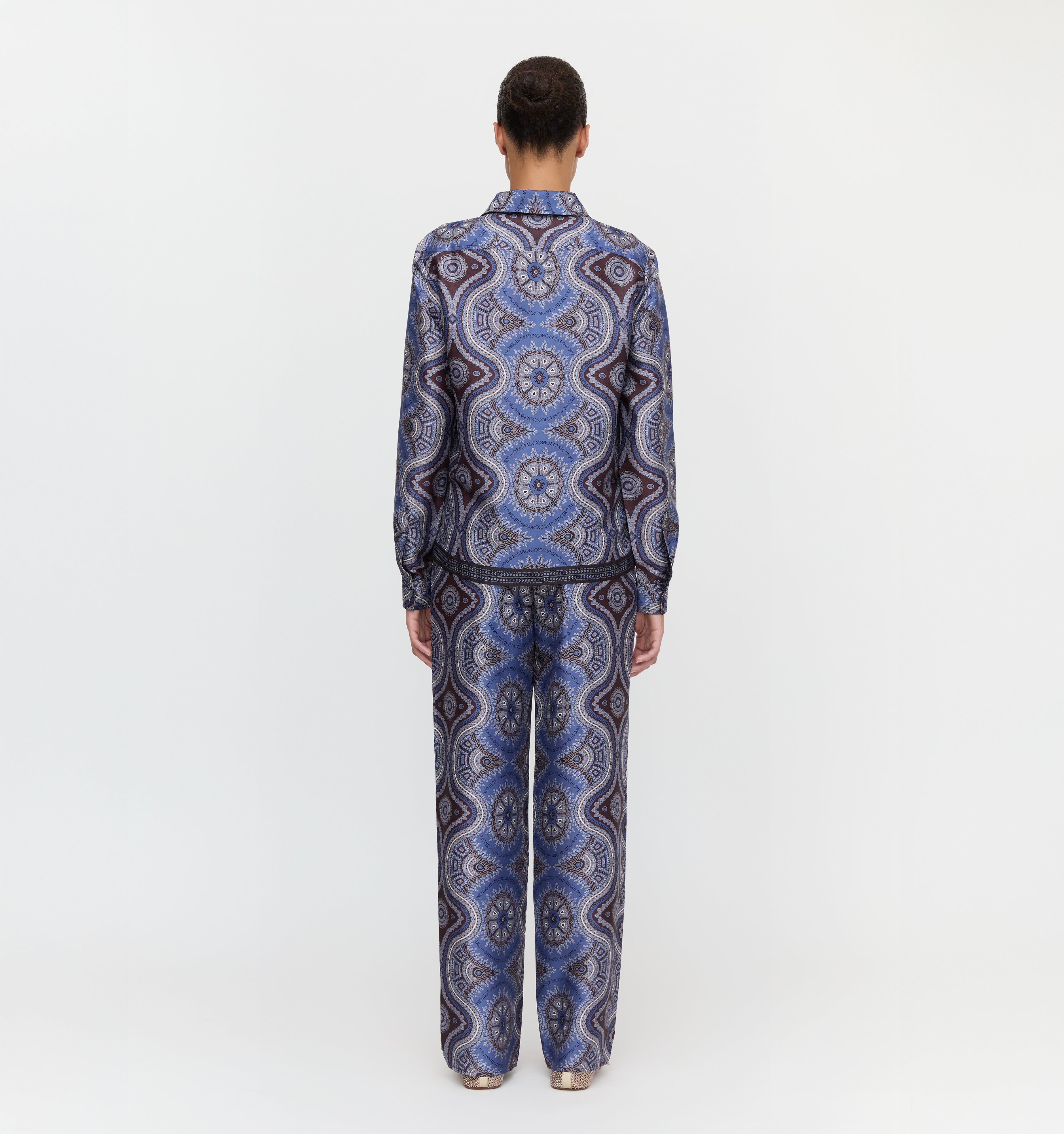The Taylor Pant - Brown Cobalt Medallion – Hill House Home