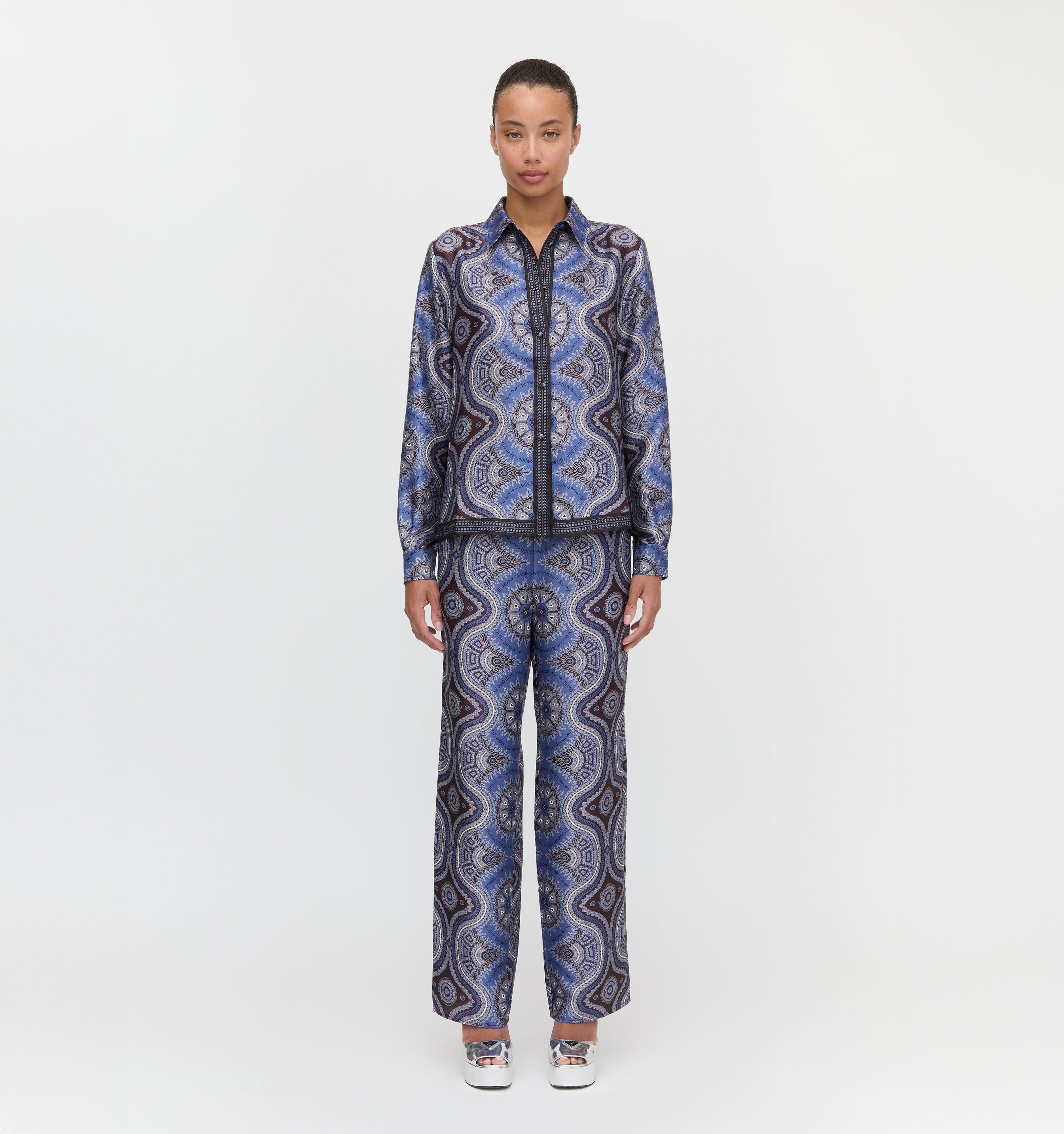 The Taylor Pant - Brown Cobalt Medallion – Hill House Home