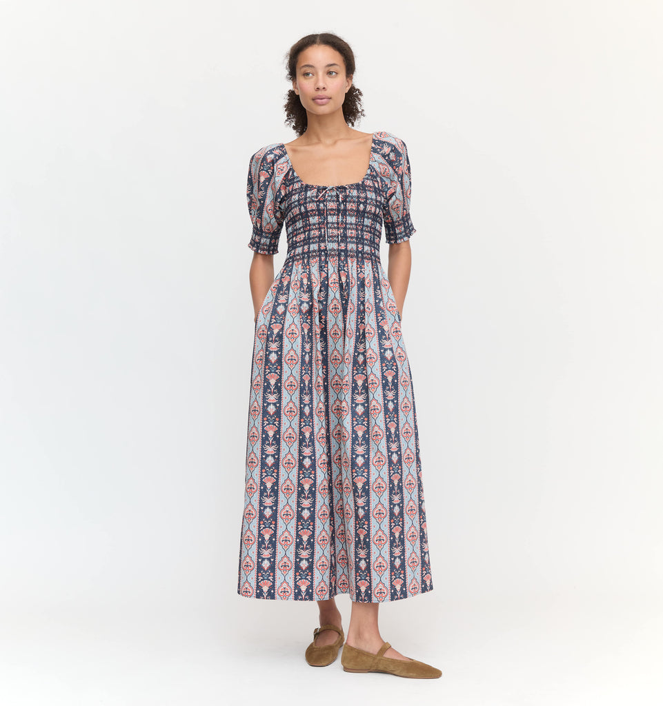 ワンピース house on the hill dress navy The Tulle Ellie Nap Dress - Navy Tulle – Hill House Home