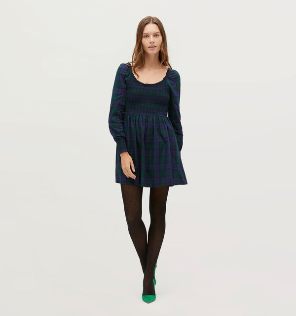 Jasmine is 5' 9" and wears a size XS in the Blackwatch Tartan color: Blackwatch Tartan