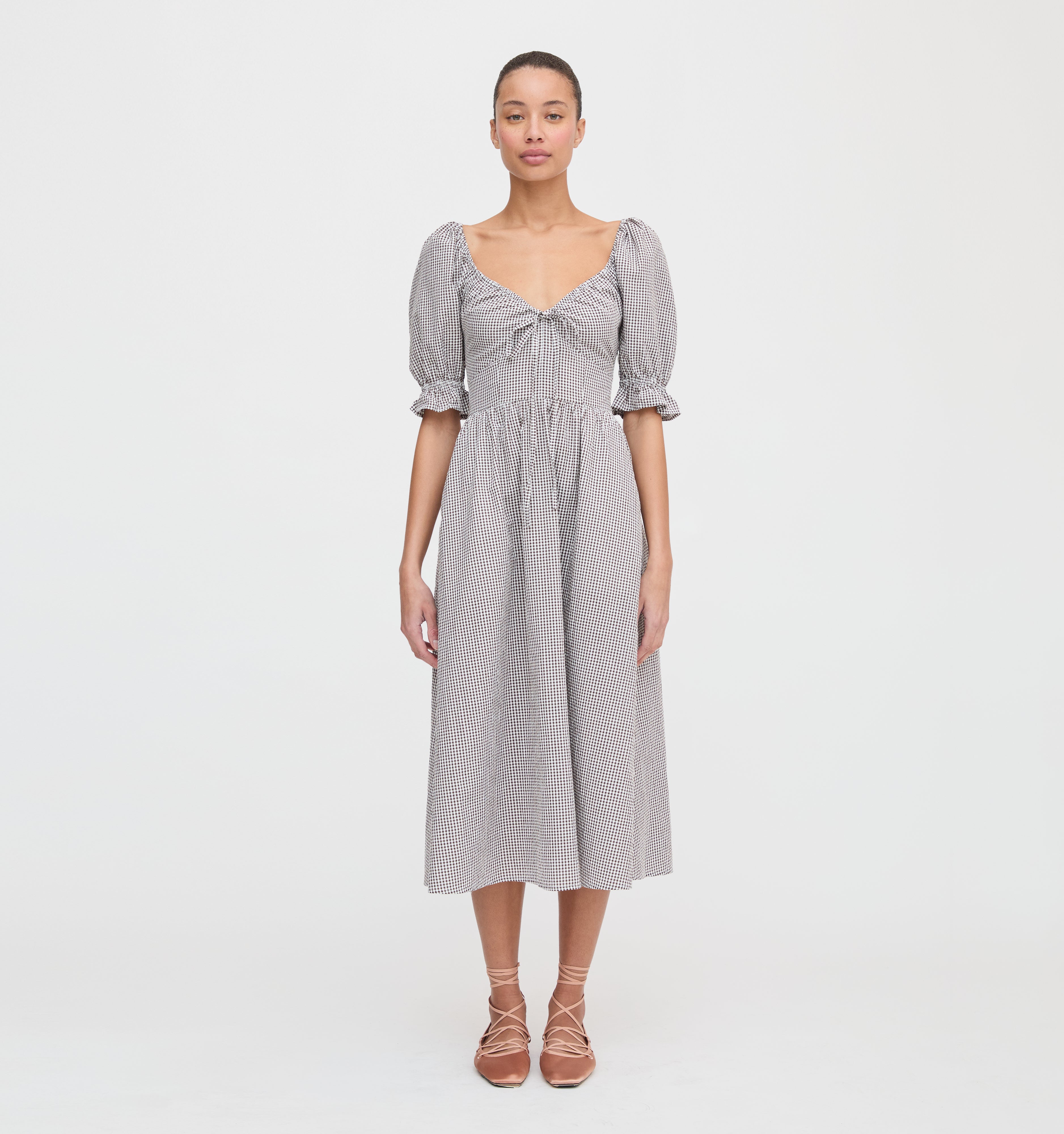 house on the hill (Houndstooth) ワンピース The Ophelia Dress - Chocolate Gingham – Hill House Home