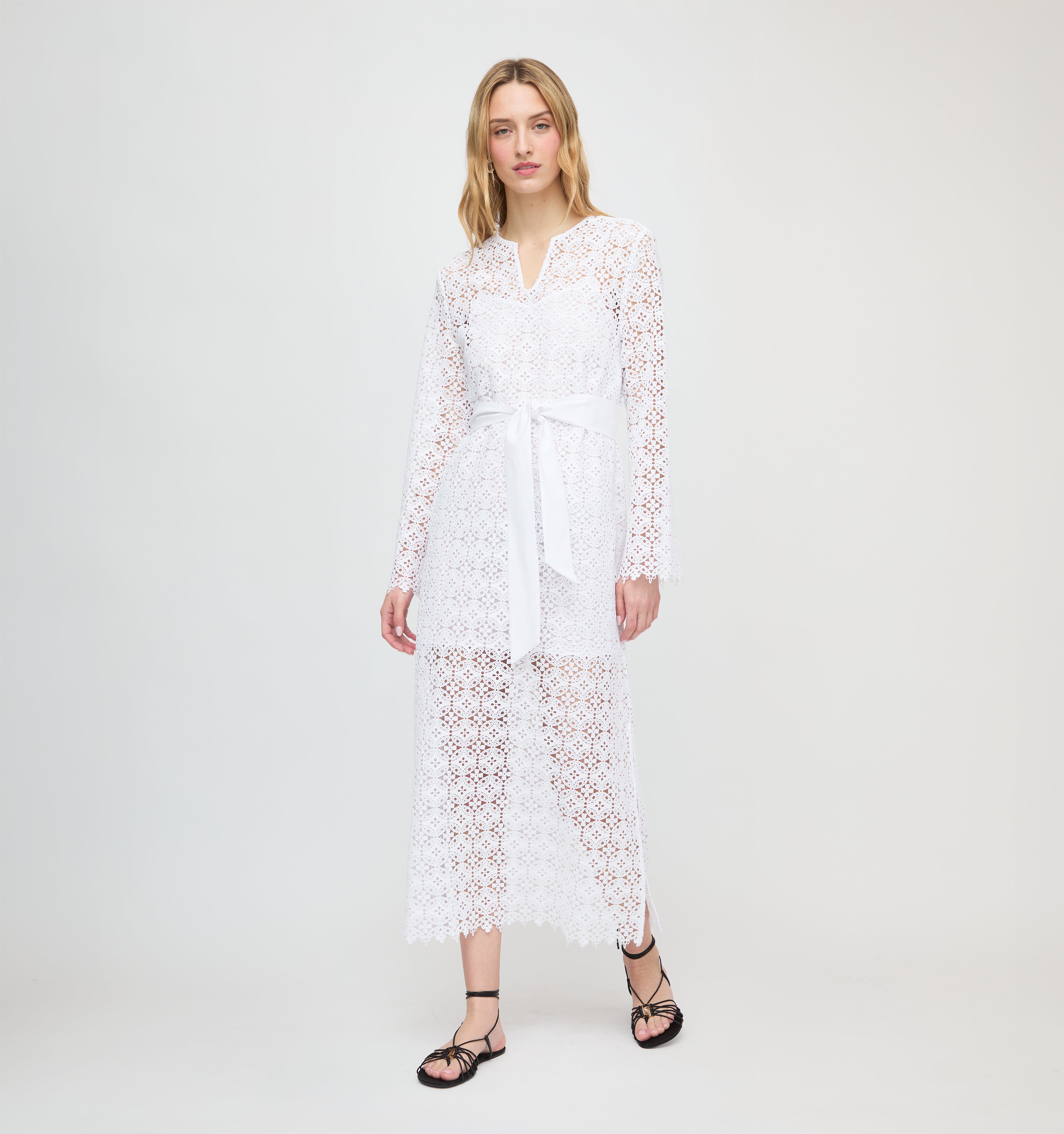 The Darinka Dress - White Medallion Lace – Hill House Home