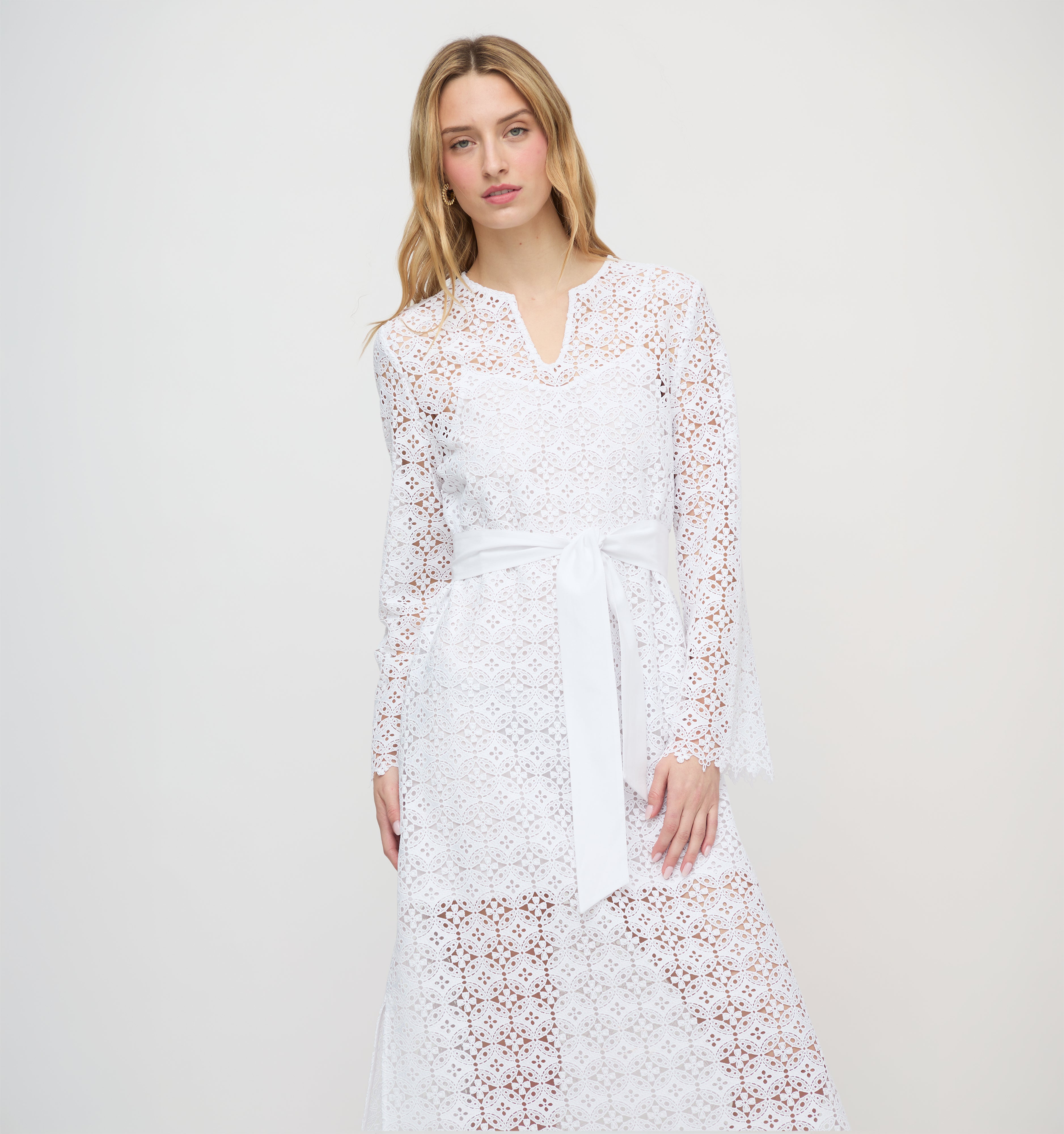 The Darinka Dress - White Medallion Lace – Hill House Home