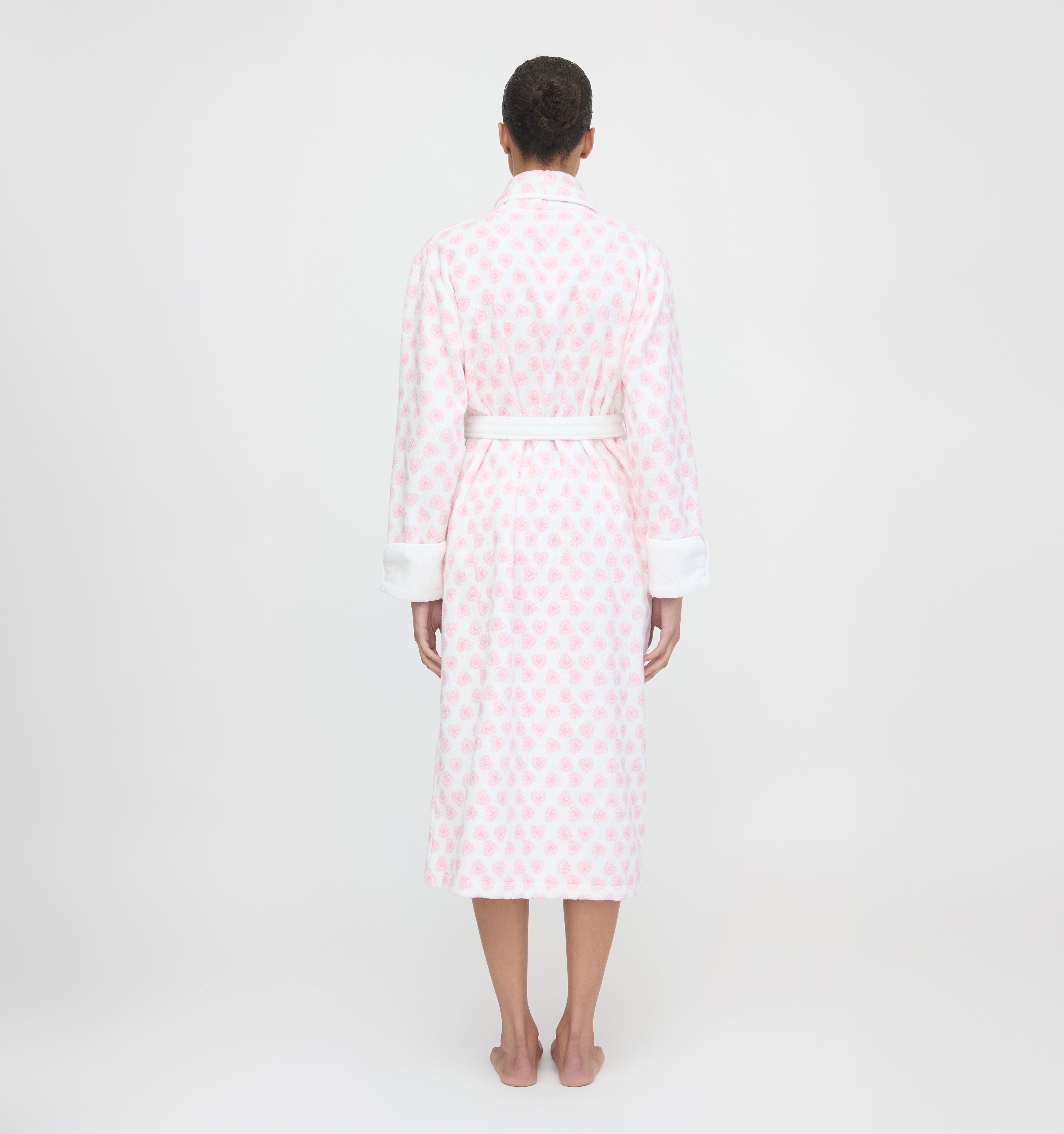 The Hotel Robe - Pink Doily Heart