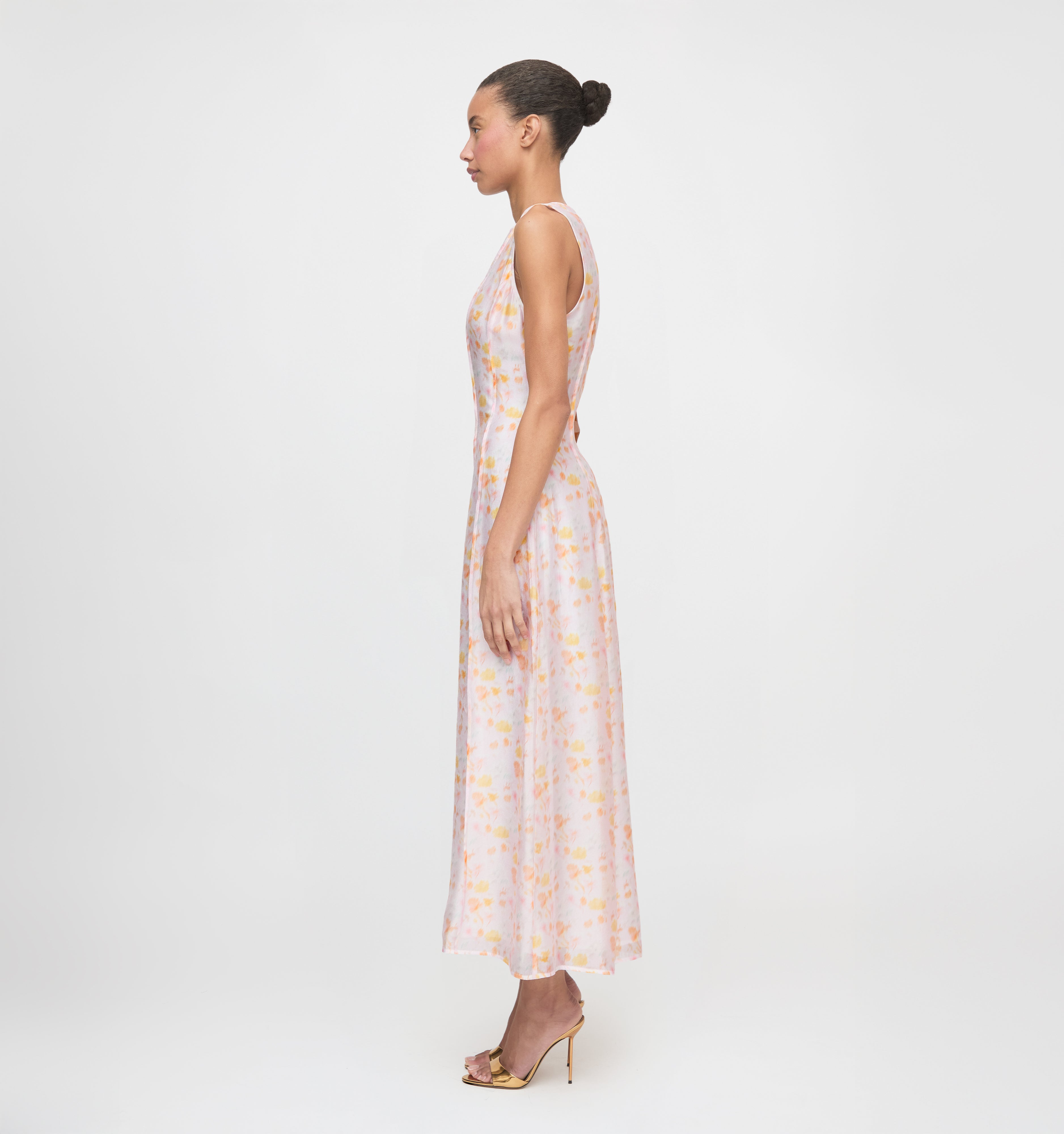 The Leanne Dress - Sunwashed Petals