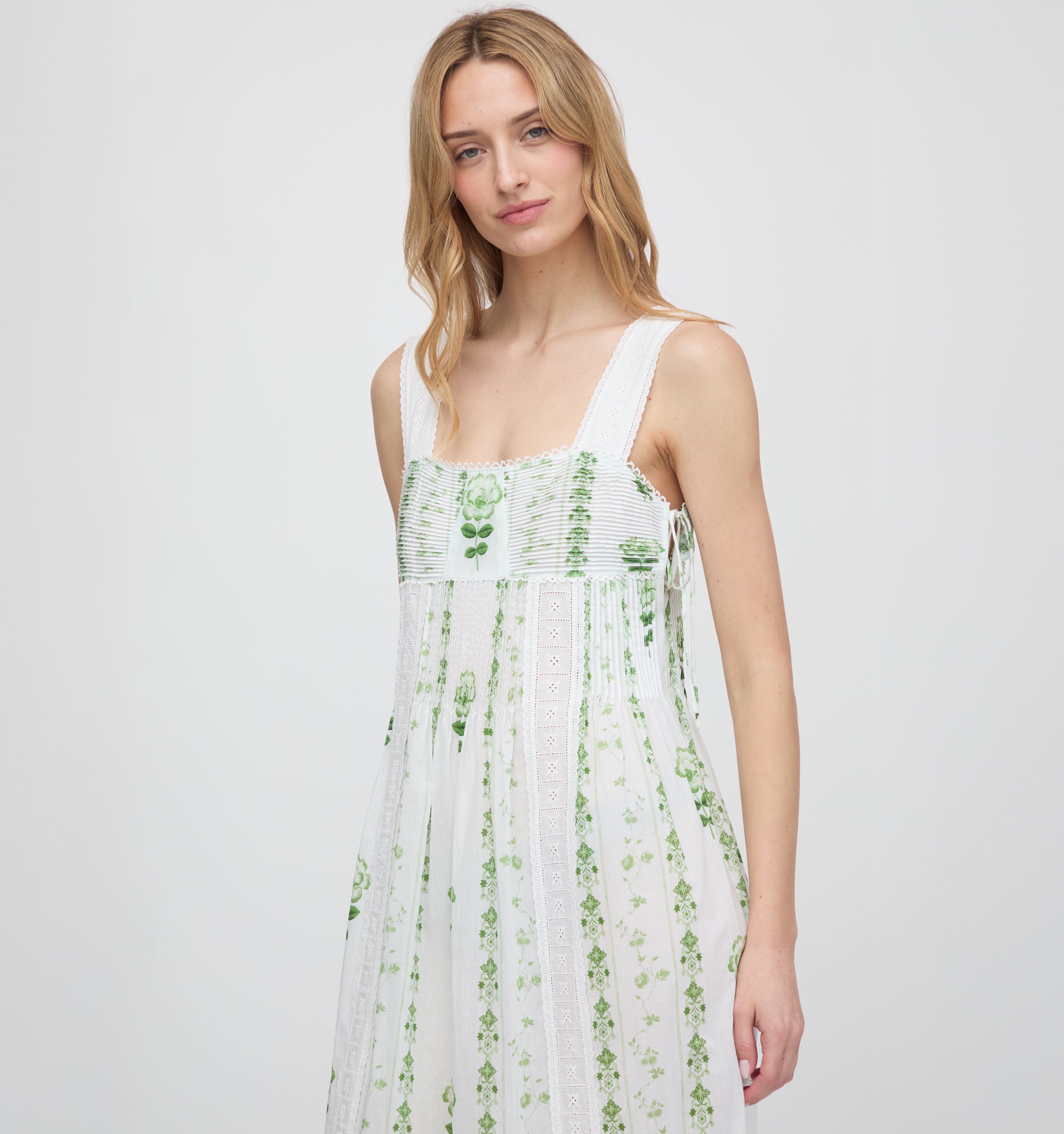 The Lux Nightgown - White/Green Arcadia Border – Hill House Home