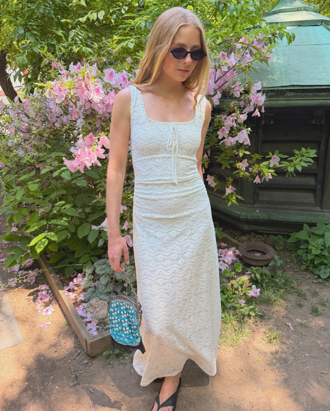 The Coraline Dress - White Stretch Lace – Hill House Home