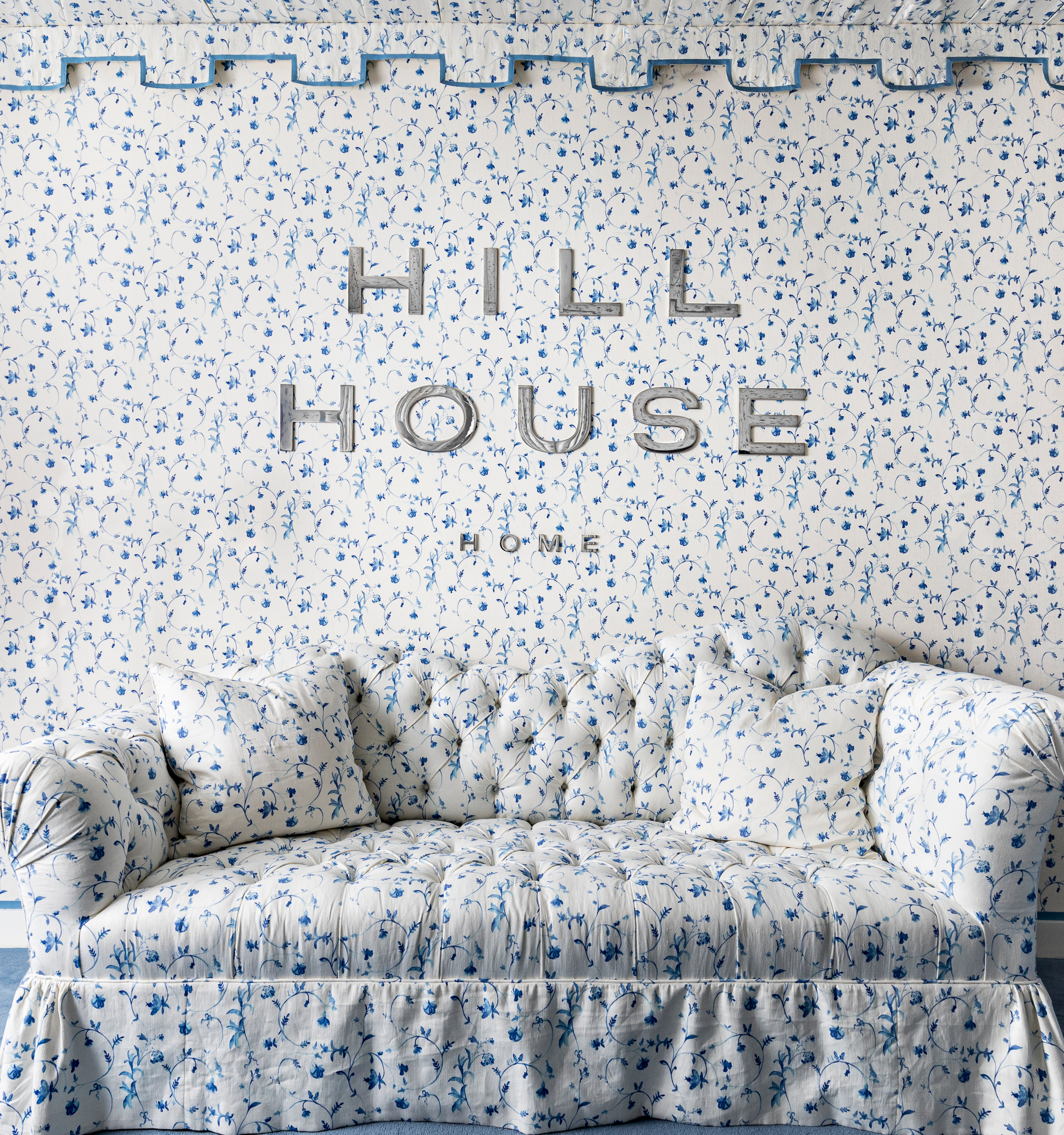 The Perry Lumbar Throw Pillowcase - Blue Botanical