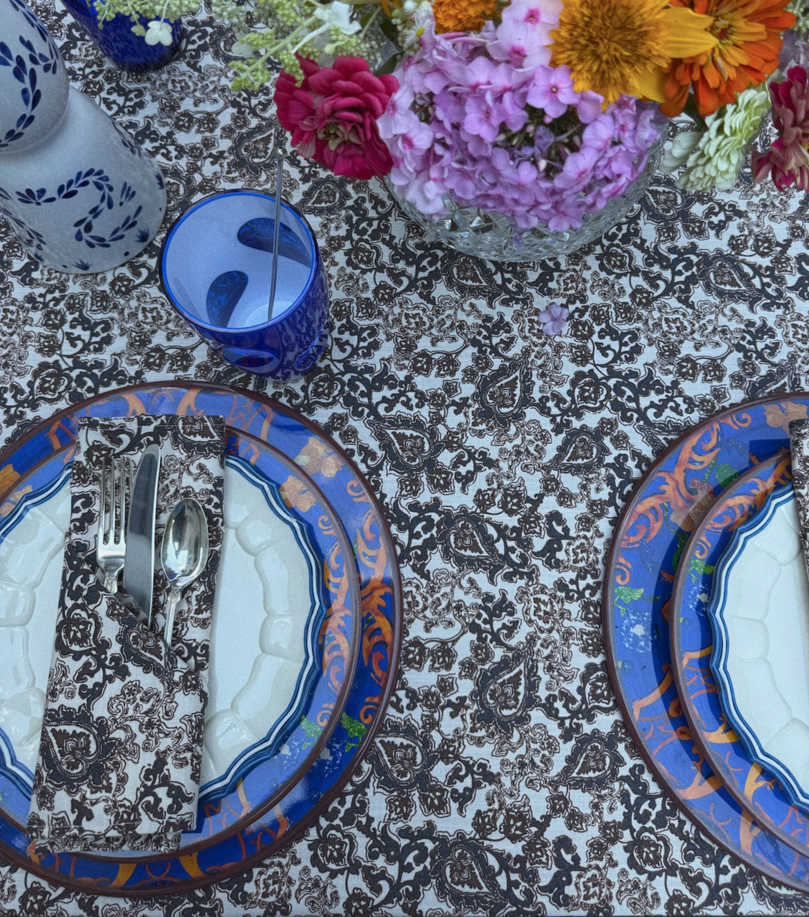 The Tablecloth