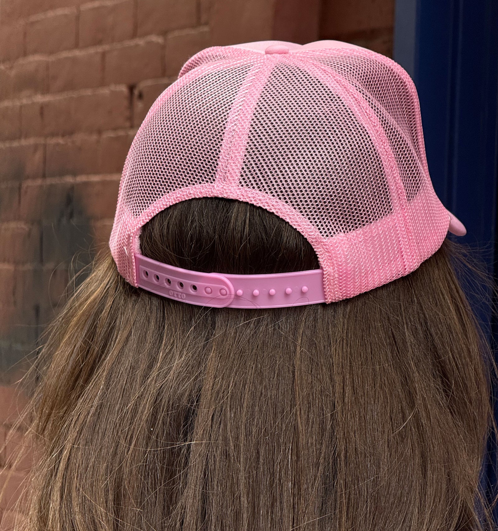 The Trucker Hat - Pink