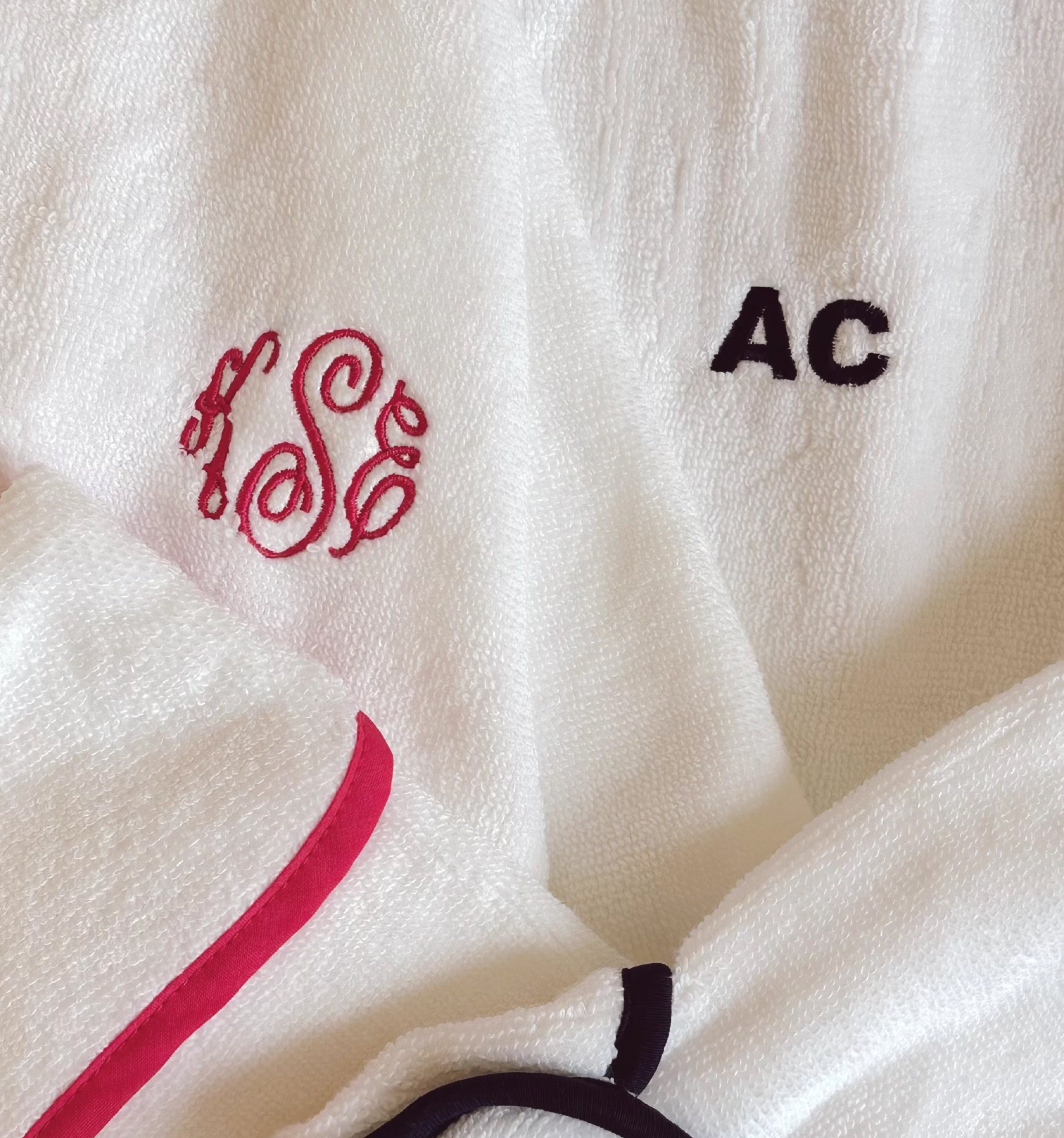 color: White/Rainbow