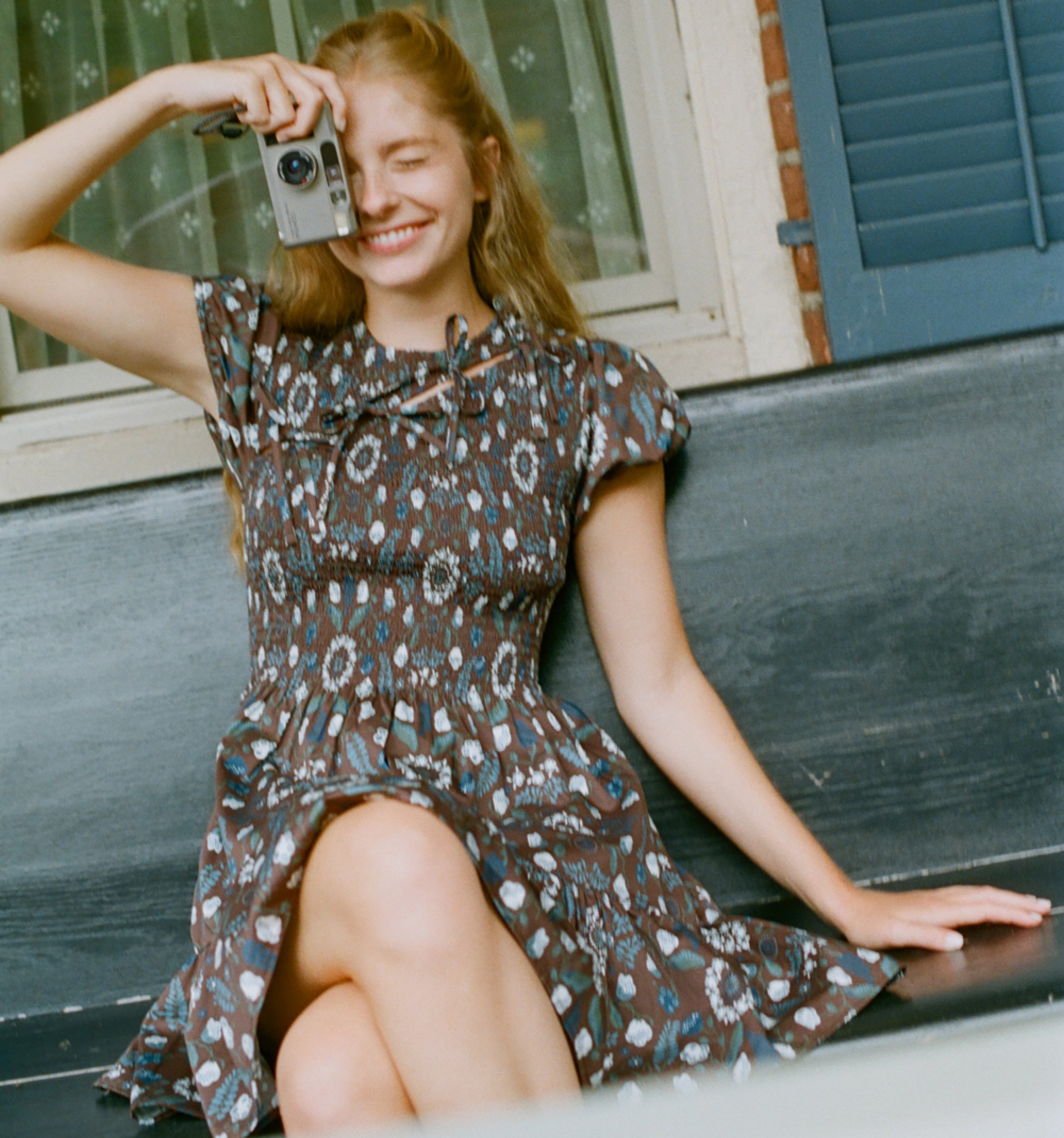The Gia Mini Nap Dress - Chocolate Swedish Floral – Hill House Home