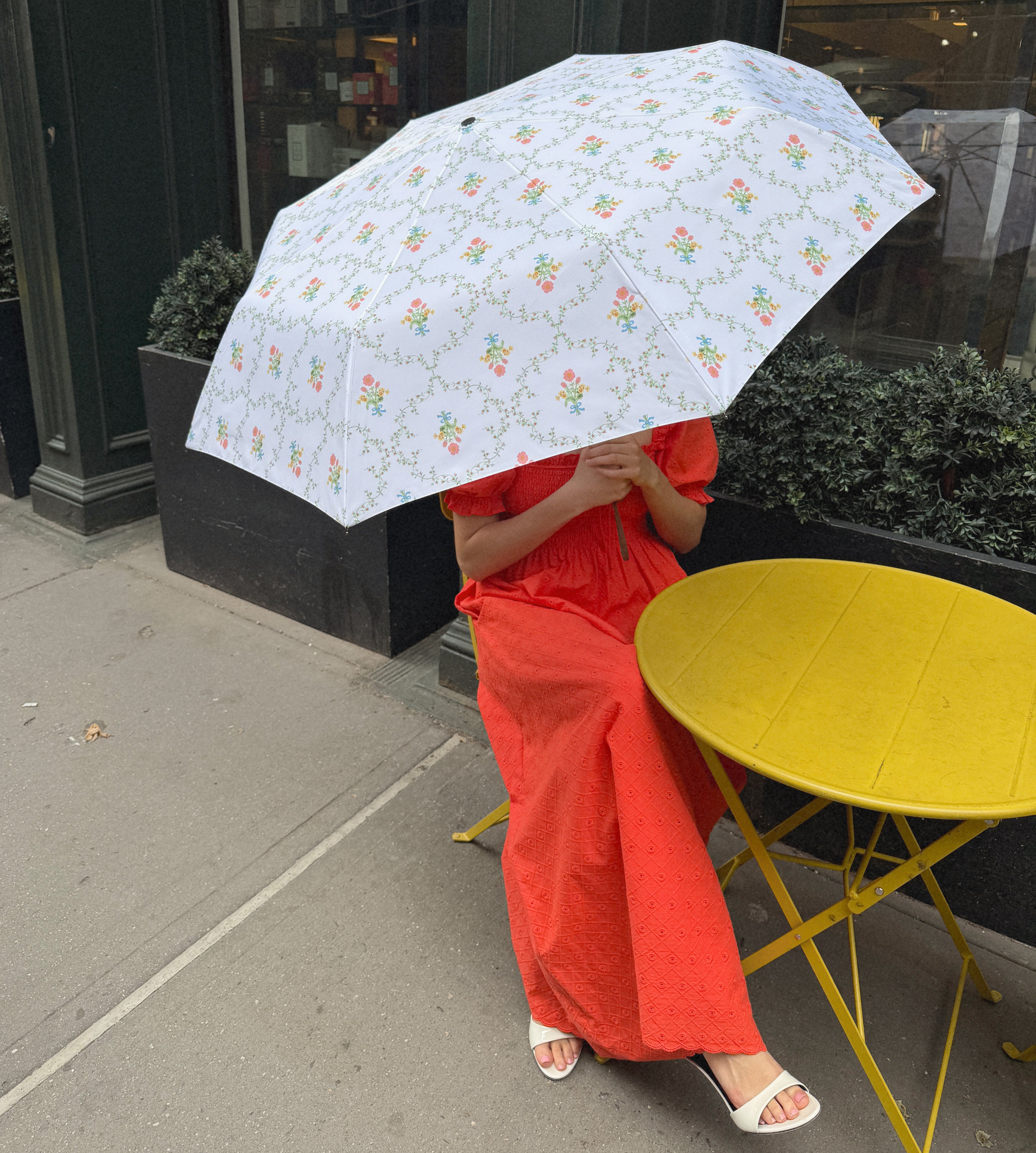 The Umbrella - Navy Trellis – Hill House Home