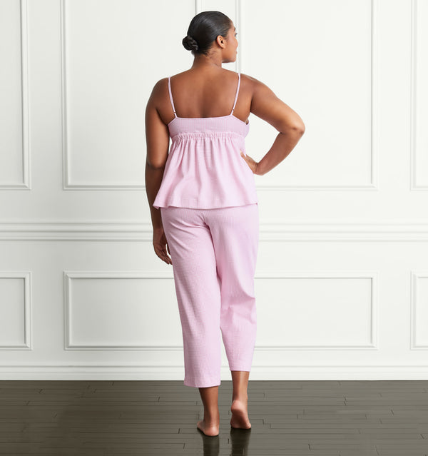 Brianna wears a size L in the Bubblegum Gingham color:bubblegum gingham