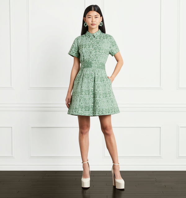Sophia wears a size XS in the Green Jacquard color:green jacquard