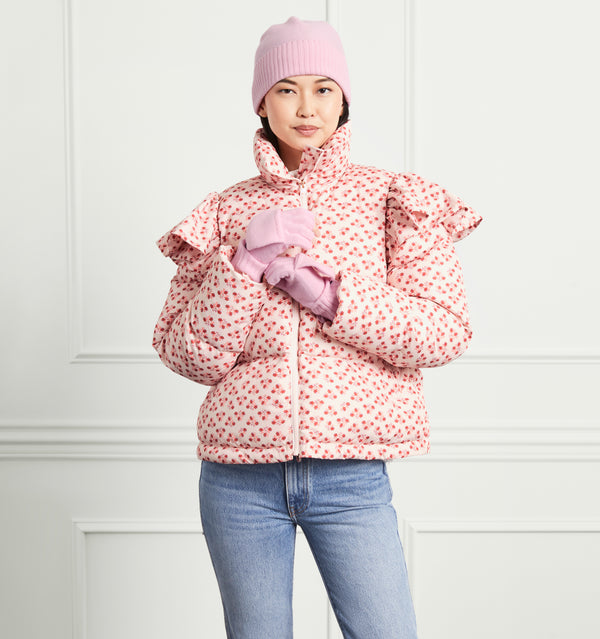 Sophia wears a size XS in the Posy Pink color:Posy Pink