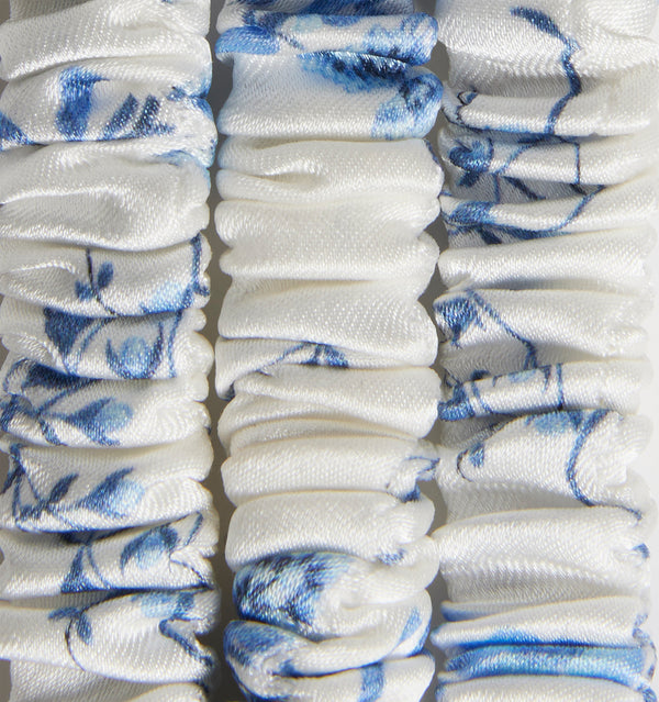 The Silk Scrunchie (Set of 3) - Blue Trellis