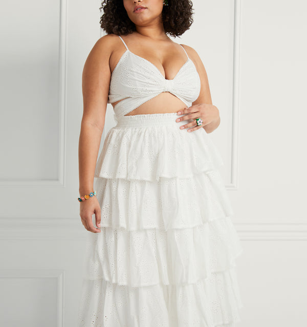Hayley is 5'10" and wears a size XL in the White Eyelet color:White Eyelet